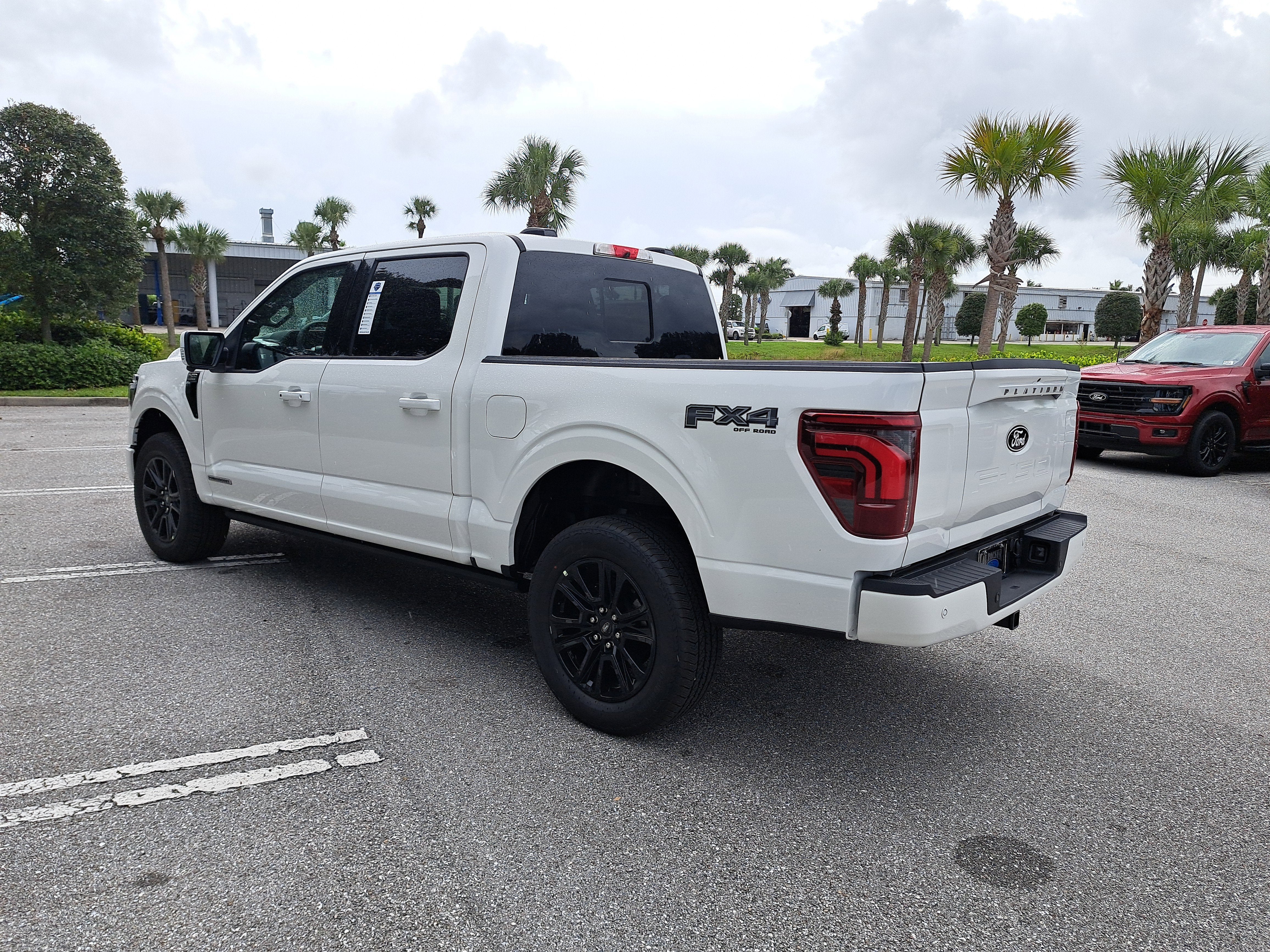 2025 Ford F-150 Platinum