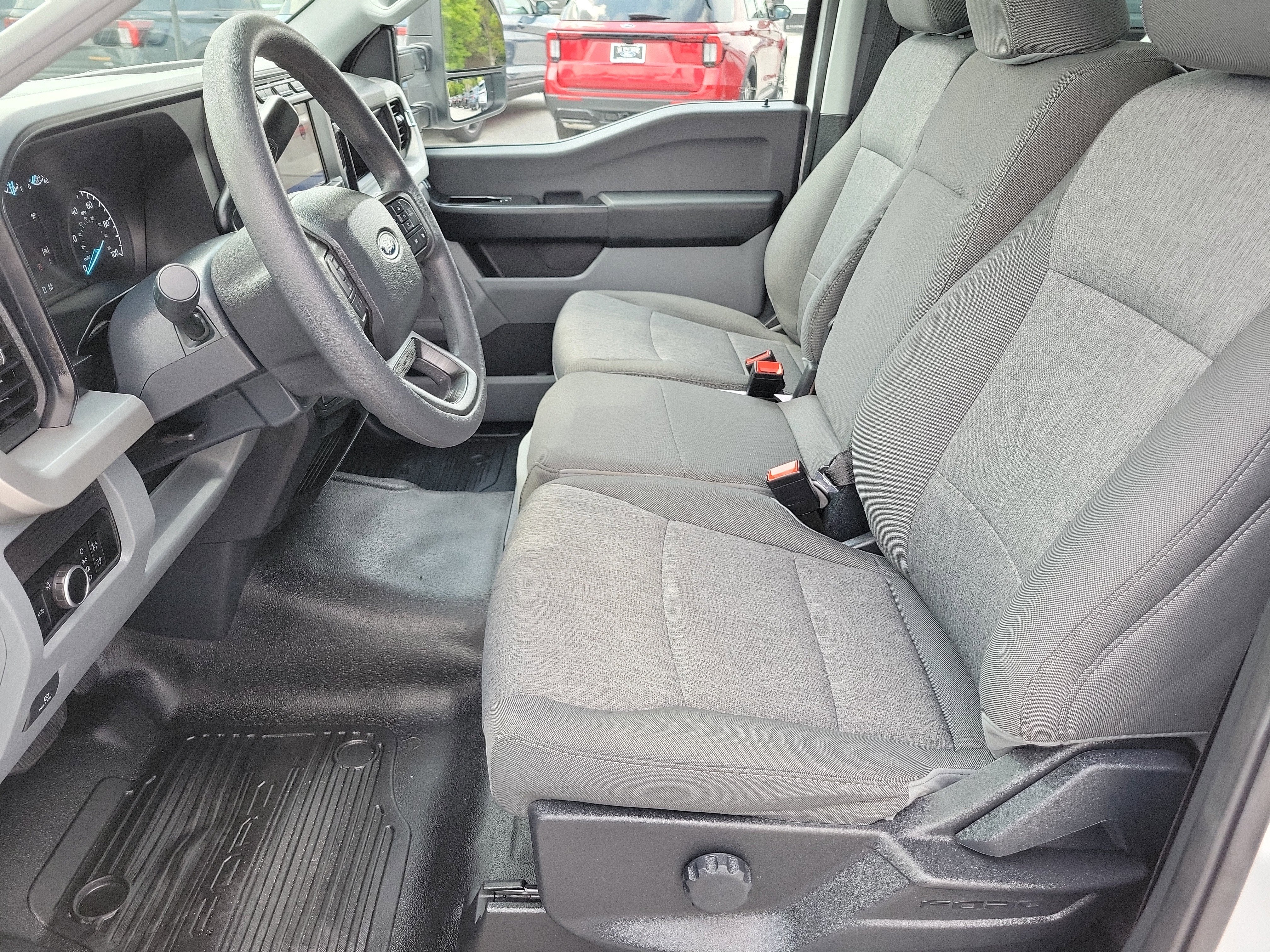 2024 Ford Super Duty F-350 SRW XL