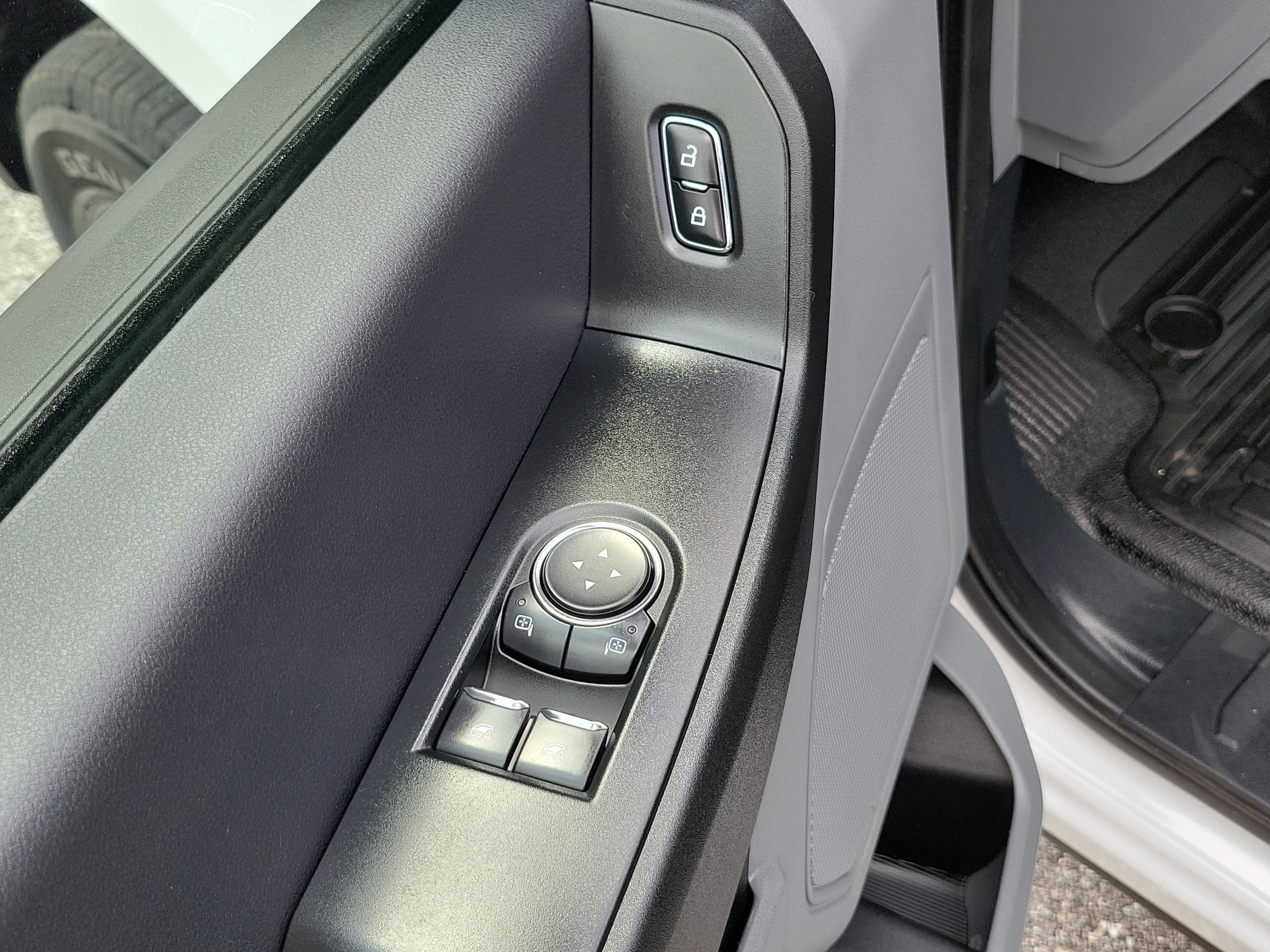 2024 Ford Super Duty F-350 SRW XL