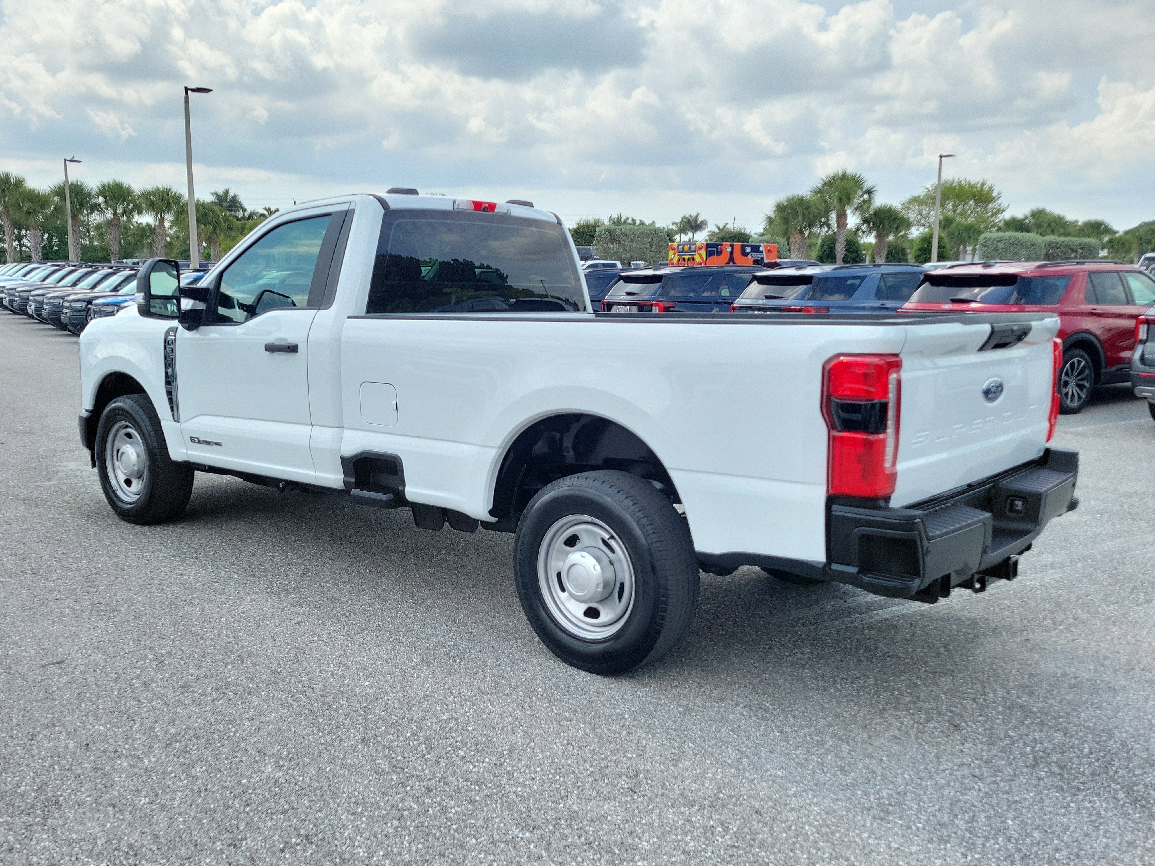 2024 Ford Super Duty F-350 SRW XL