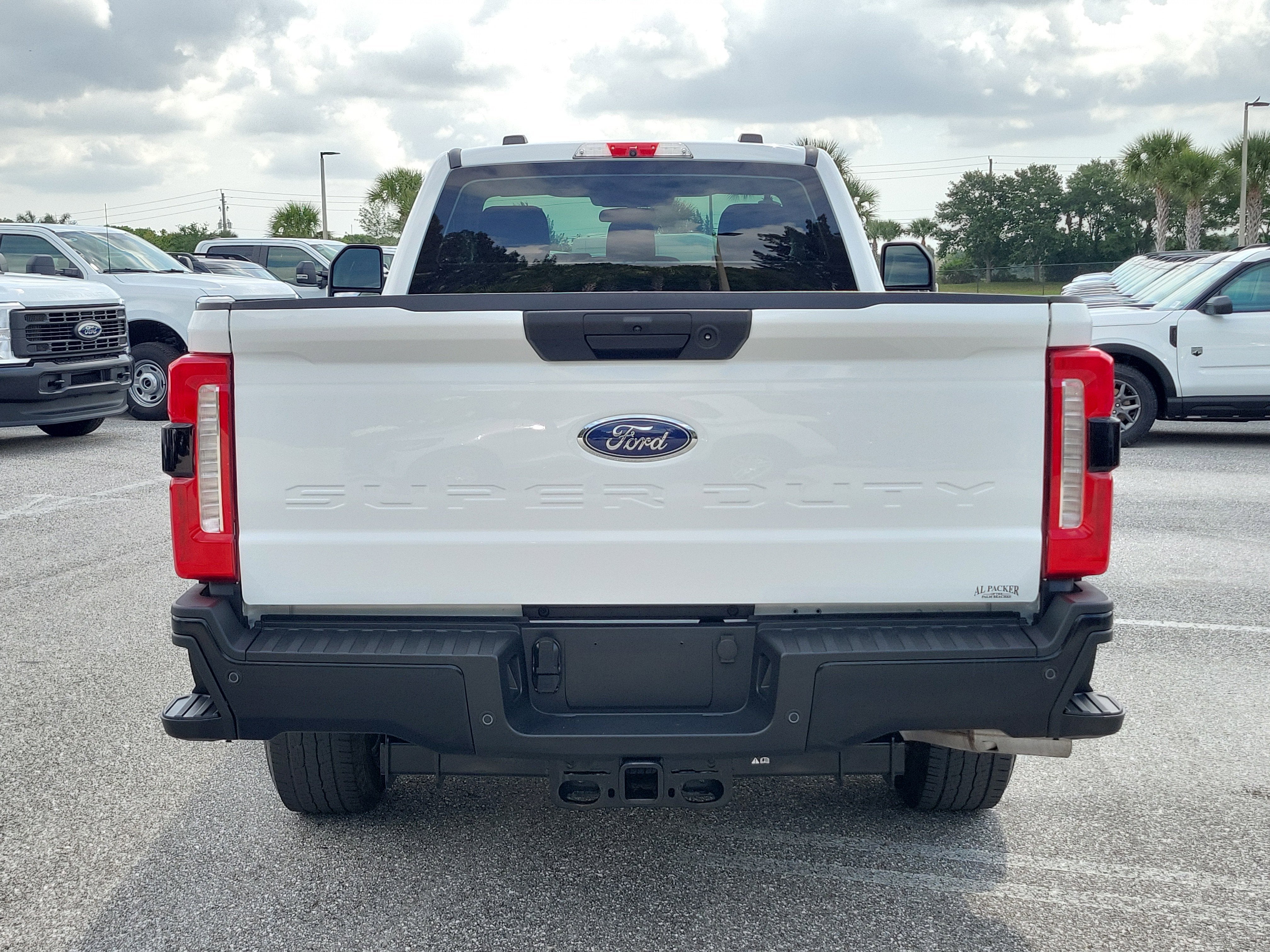 2024 Ford Super Duty F-350 SRW XL
