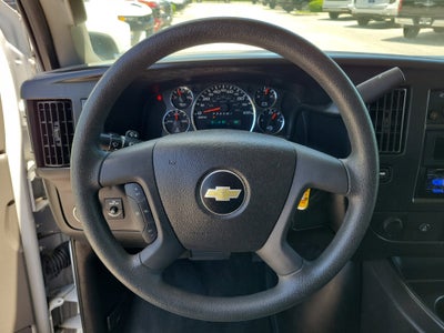 2017 Chevrolet Express Passenger LT
