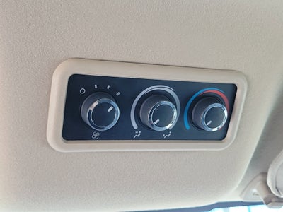 2017 Chevrolet Express Passenger LT