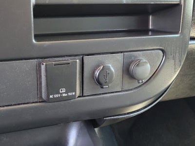 2017 Chevrolet Express Passenger LT