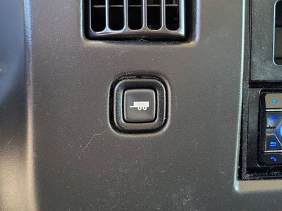 2017 Chevrolet Express Passenger LT
