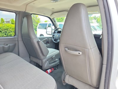 2016 Chevrolet Express Passenger LT