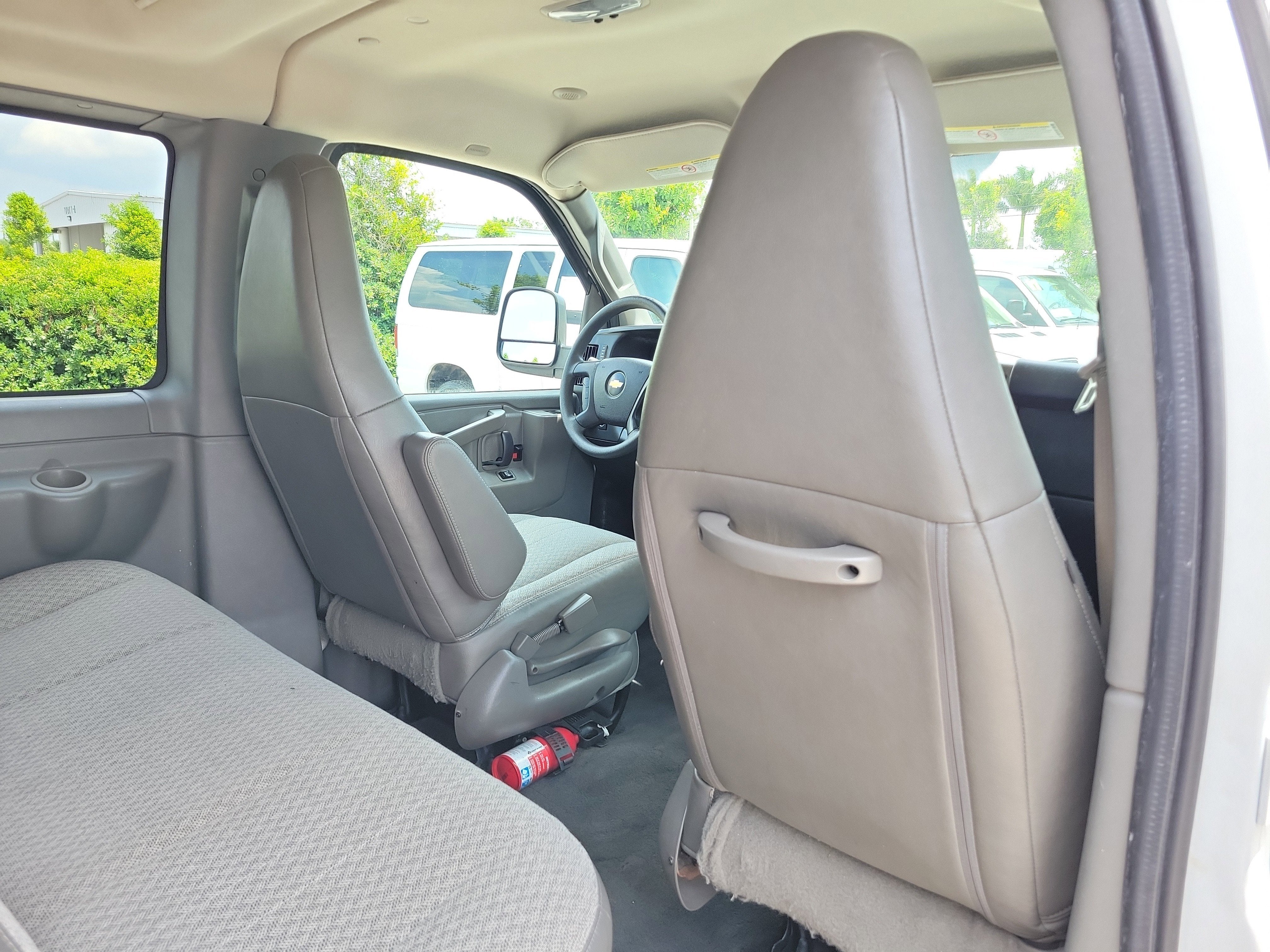 2016 Chevrolet Express Passenger LT