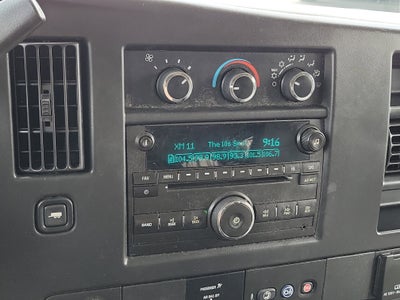 2016 Chevrolet Express Passenger LT