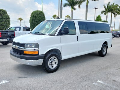2016 Chevrolet Express Passenger LT