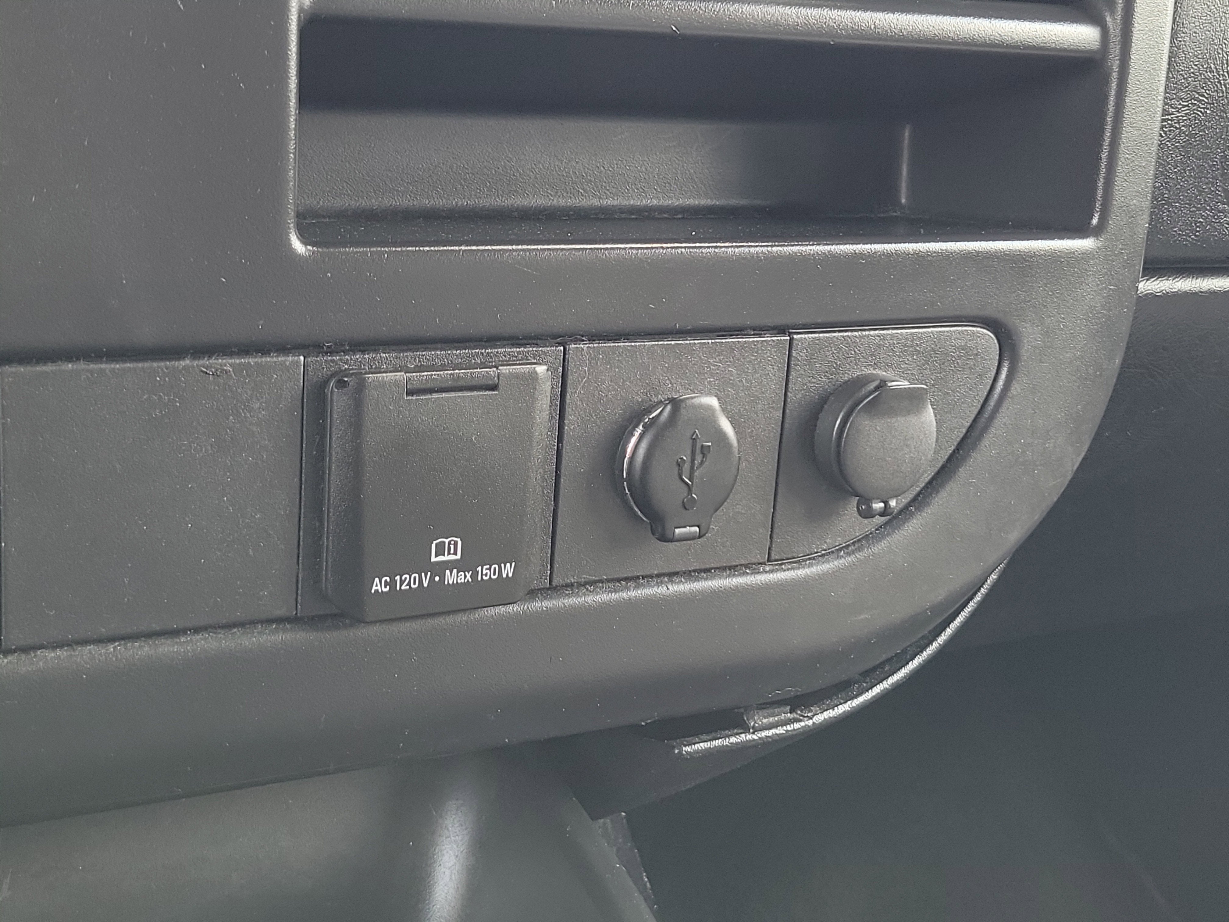 2016 Chevrolet Express Passenger LT