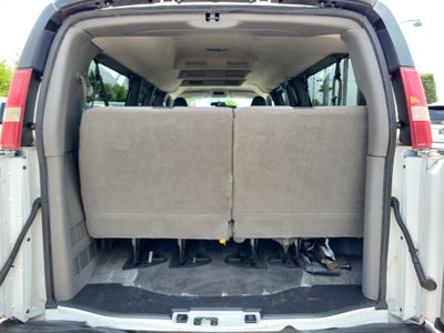 2016 Chevrolet Express Passenger LT