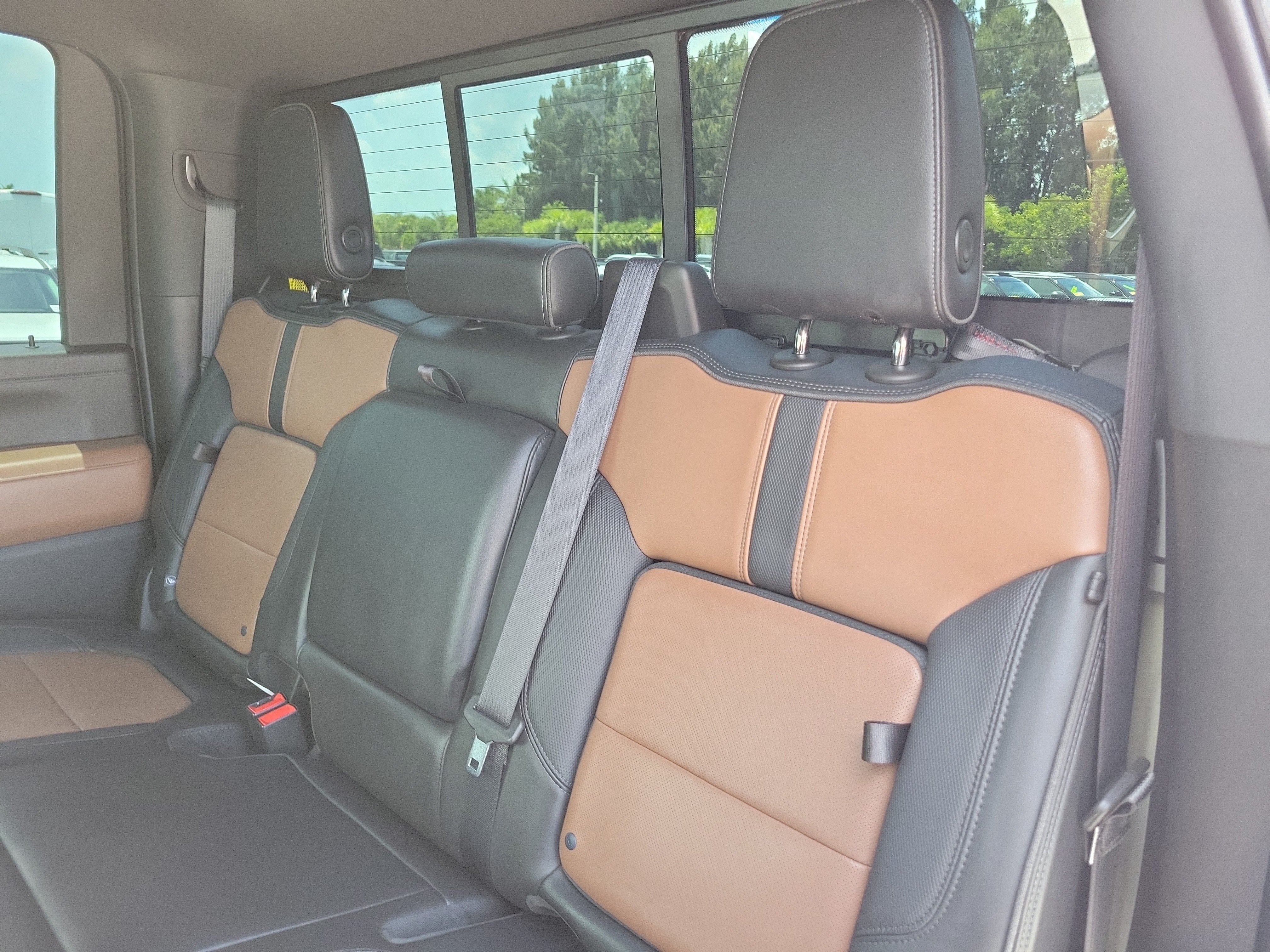 2022 Chevrolet Silverado 3500HD High Country