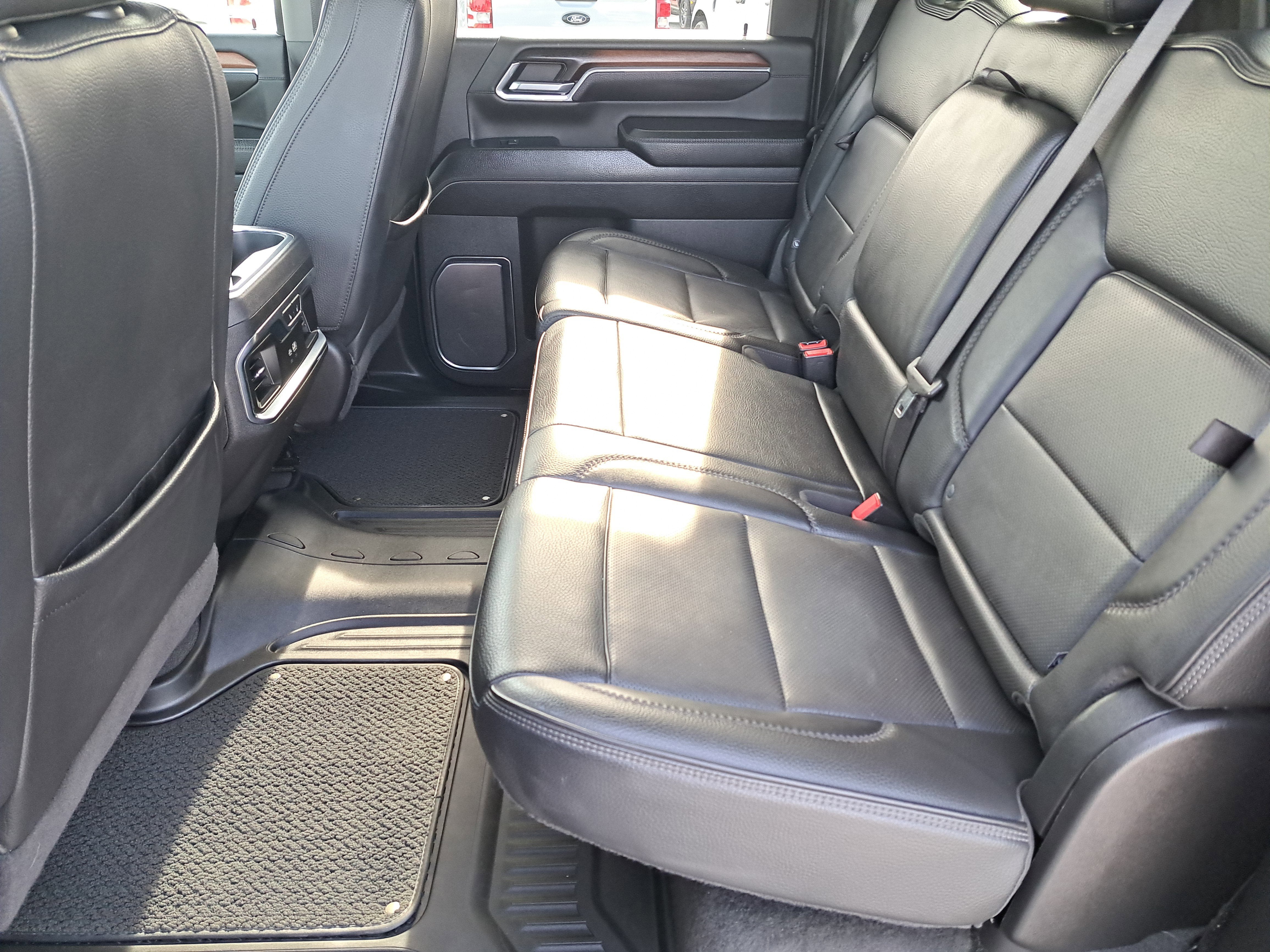 2024 GMC Sierra 3500HD Denali