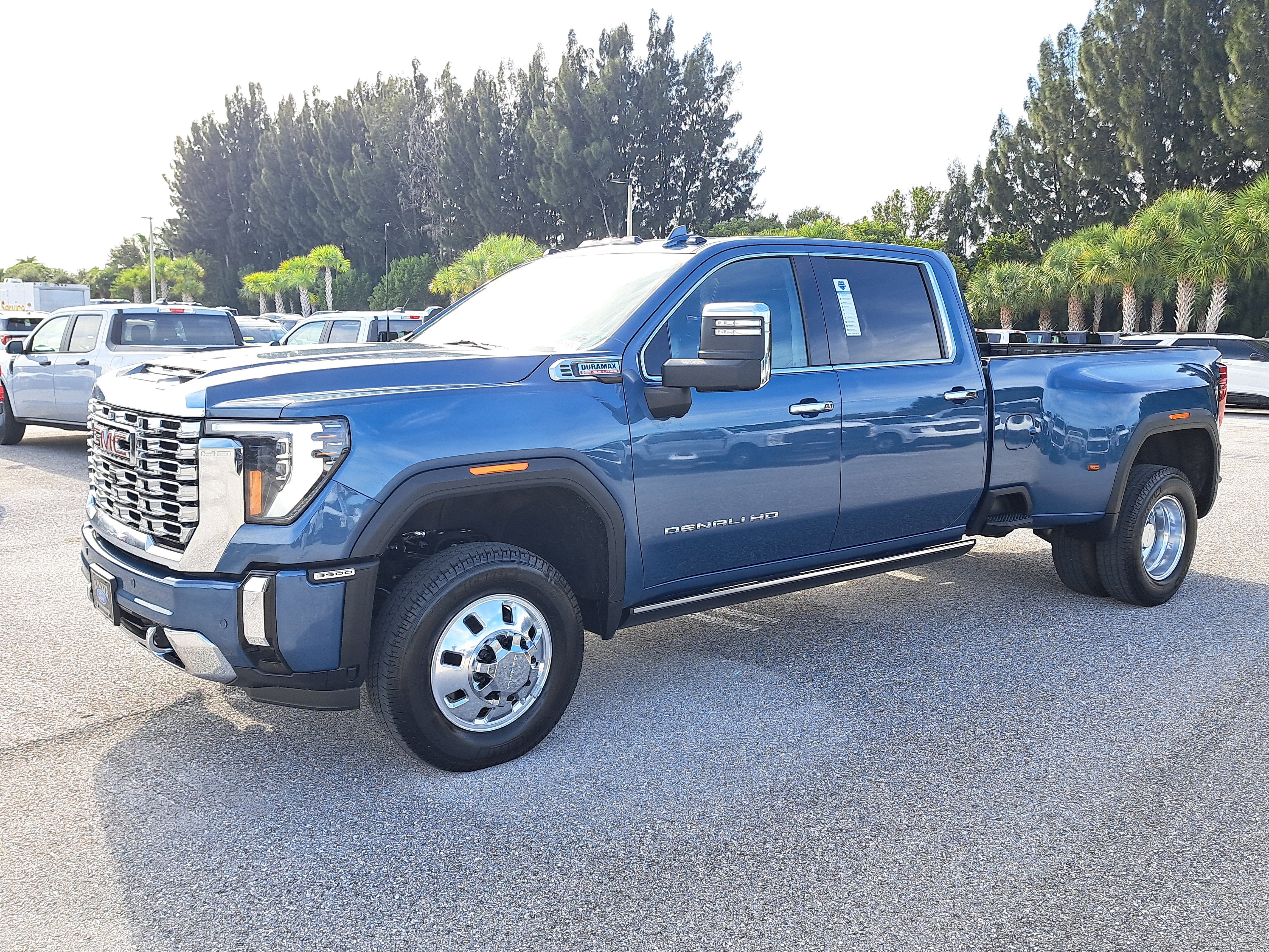2024 GMC Sierra 3500HD Denali