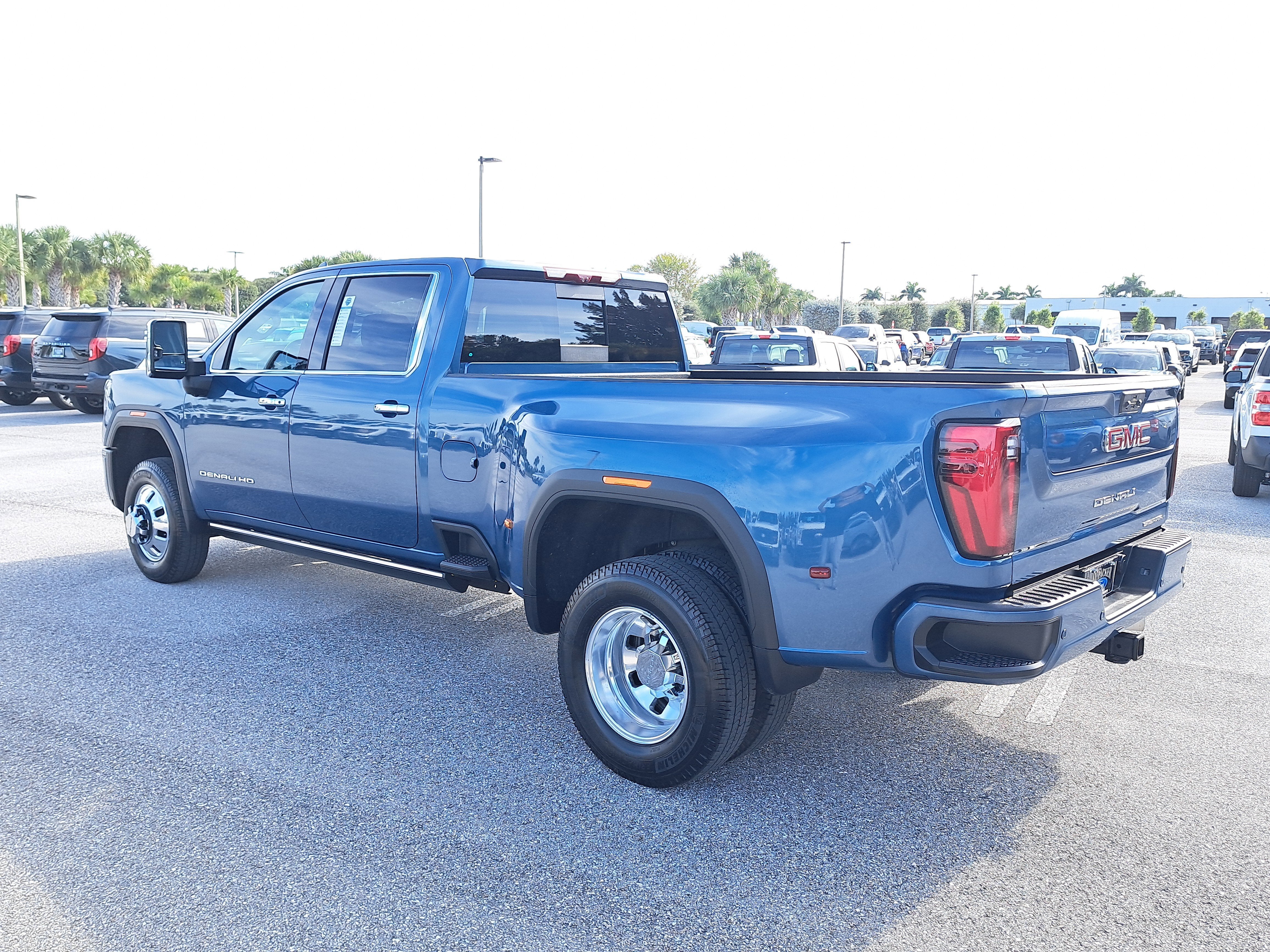 2024 GMC Sierra 3500HD Denali