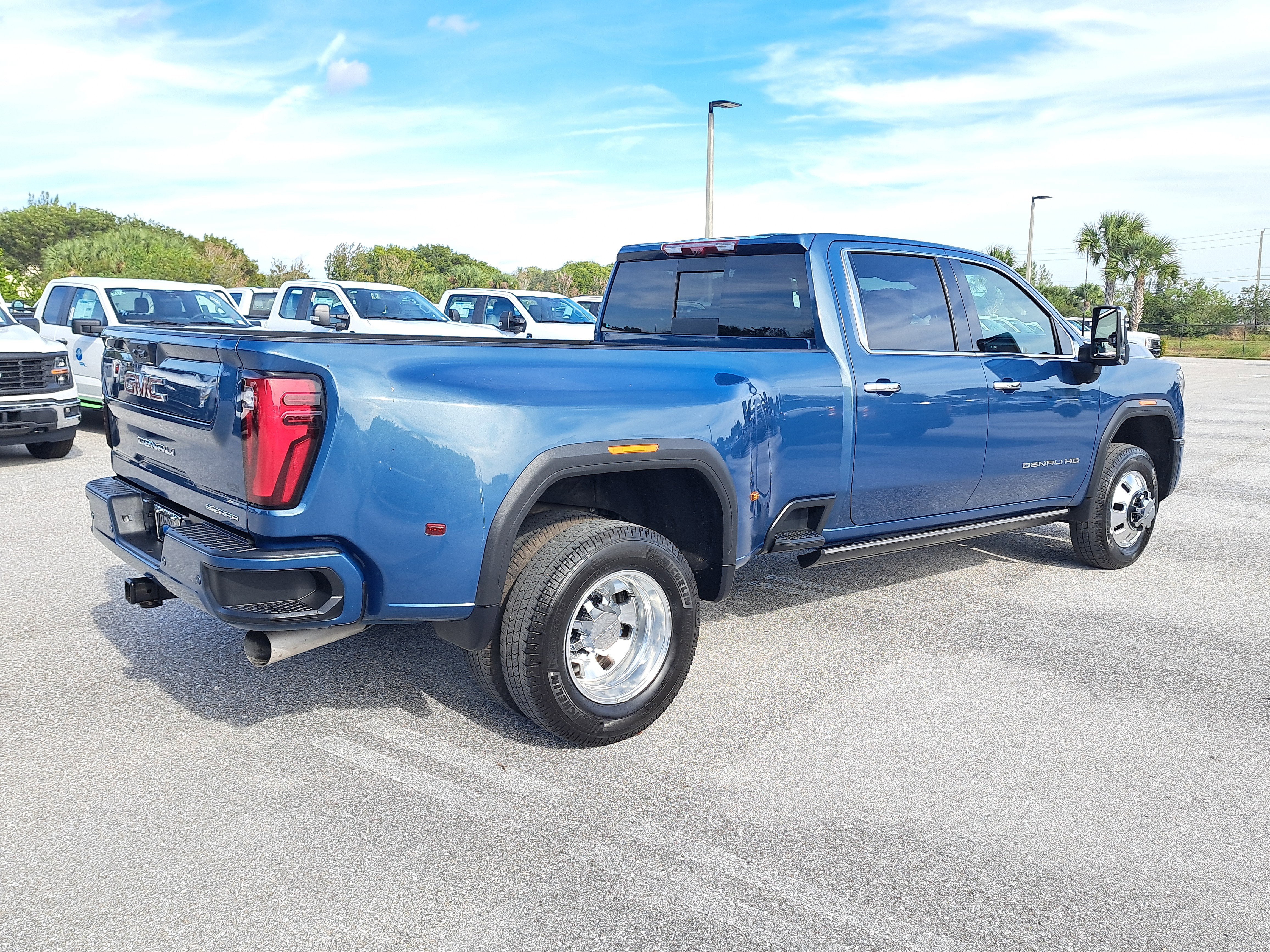 2024 GMC Sierra 3500HD Denali