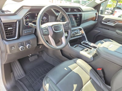 2025 GMC Sierra 2500HD Denali
