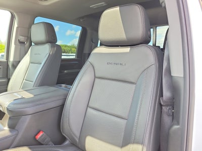 2025 GMC Sierra 2500HD Denali