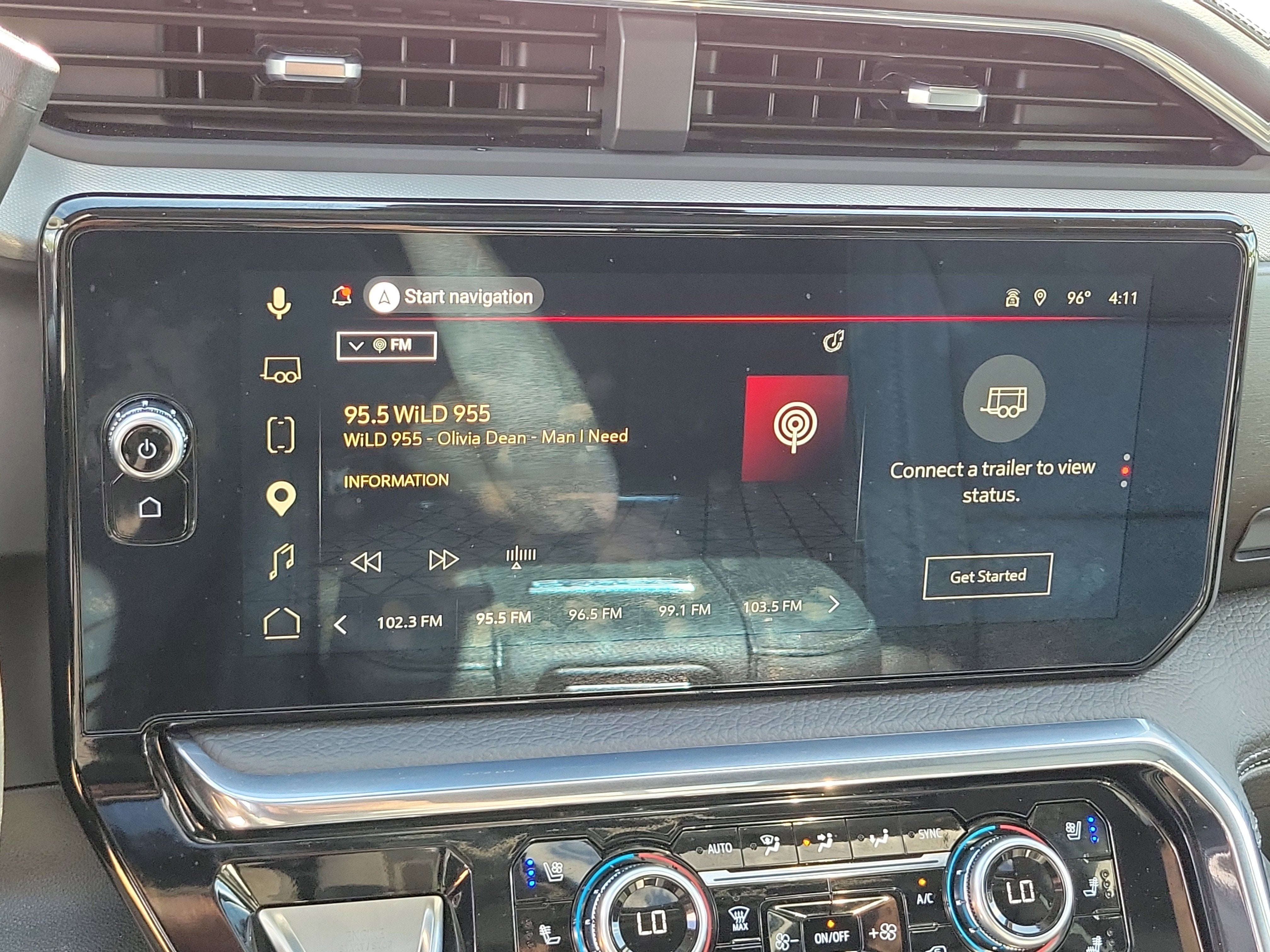 2025 GMC Sierra 2500HD Denali