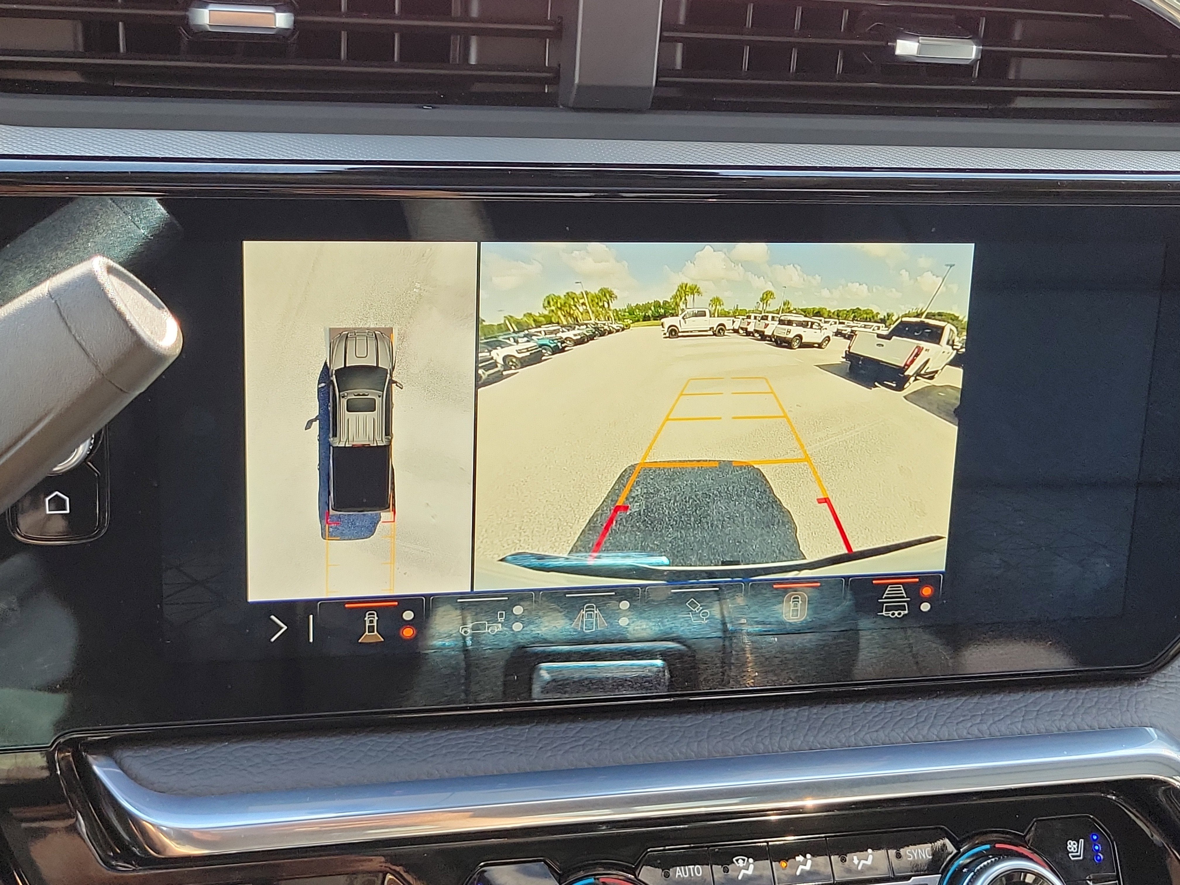2025 GMC Sierra 2500HD Denali