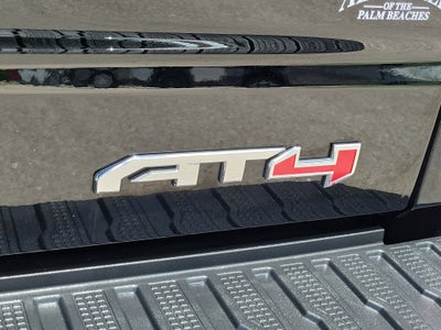 2024 GMC Sierra 1500 AT4