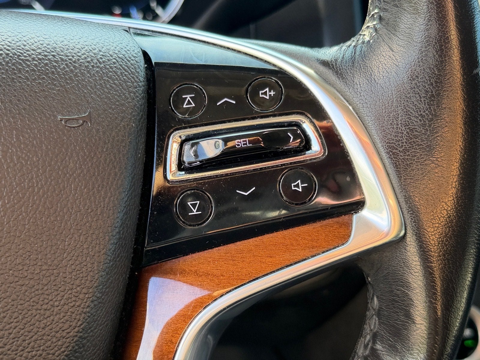 2020 Cadillac Escalade ESV Luxury