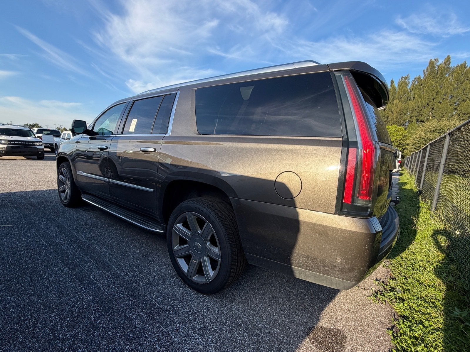 2020 Cadillac Escalade ESV Luxury
