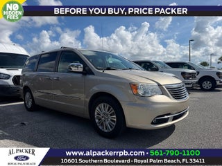 2014 Chrysler Town &amp; Country Limited