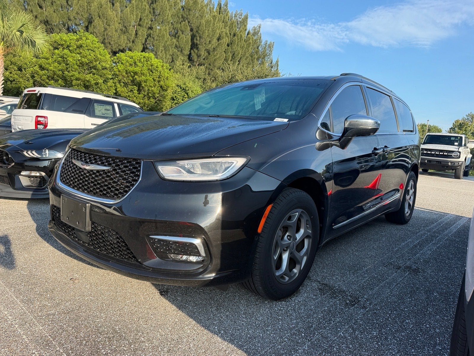 2023 Chrysler Pacifica Limited