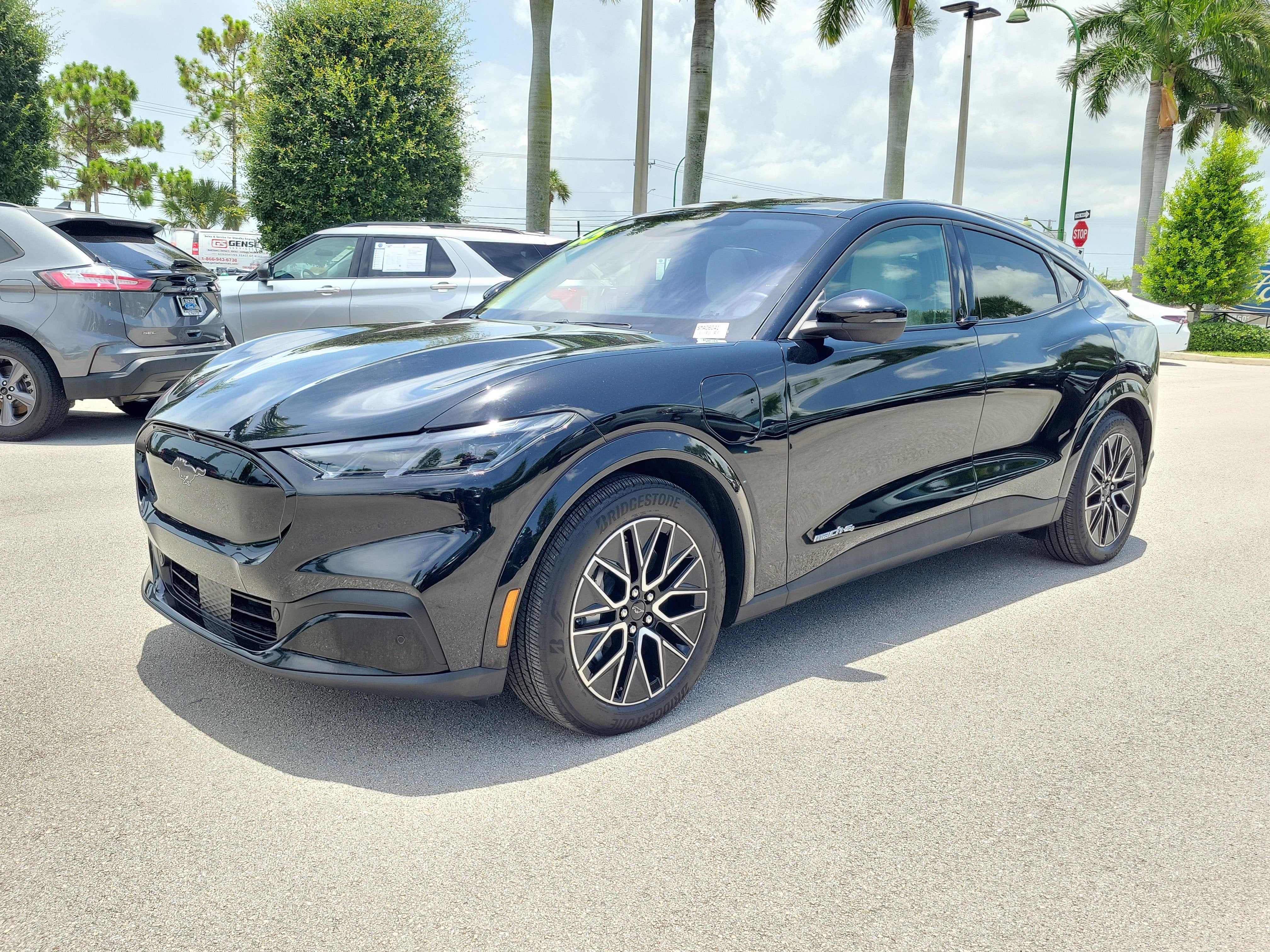 2025 Ford Mustang Mach-E Premium