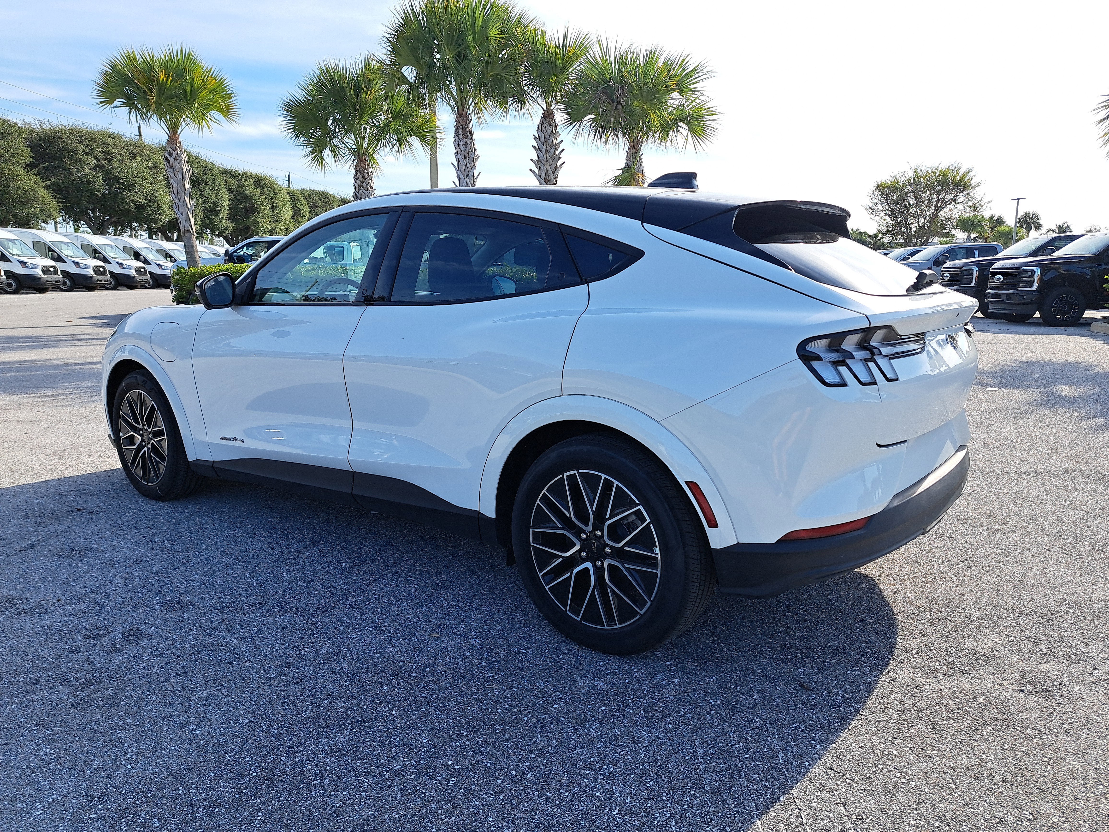 2025 Ford Mustang Mach-E Premium
