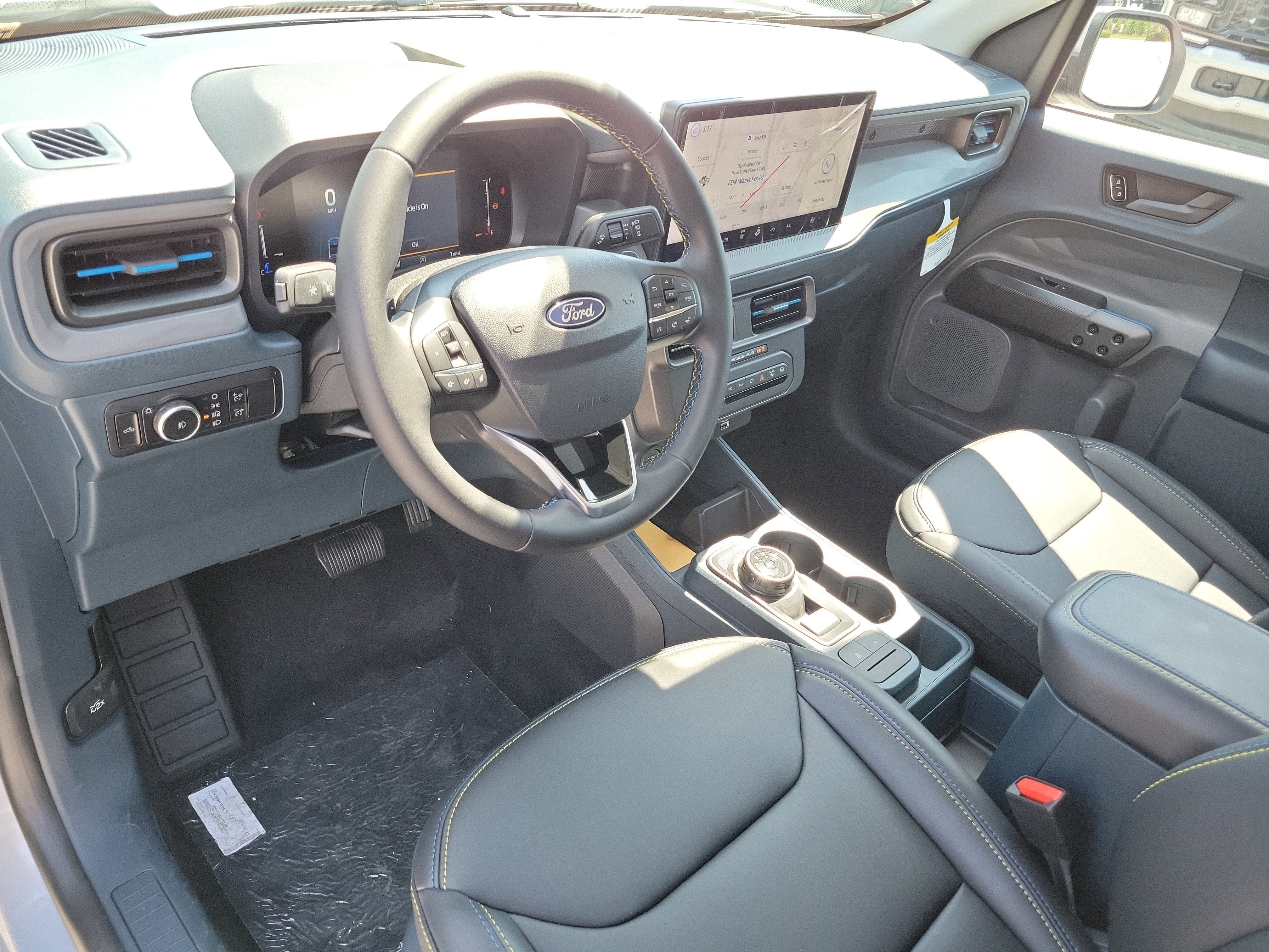 2026 Ford Maverick Lobo Standard