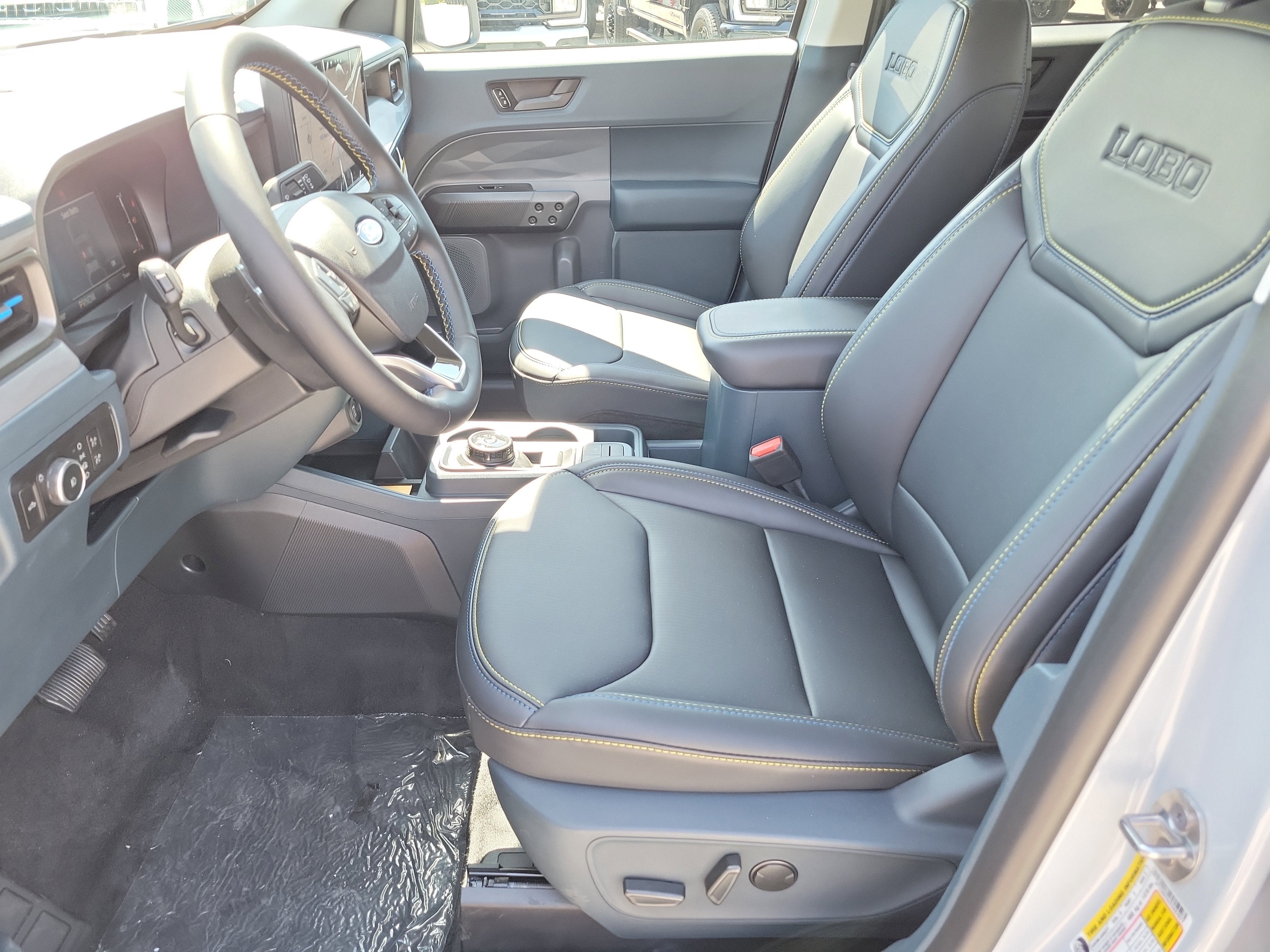 2026 Ford Maverick Lobo Standard