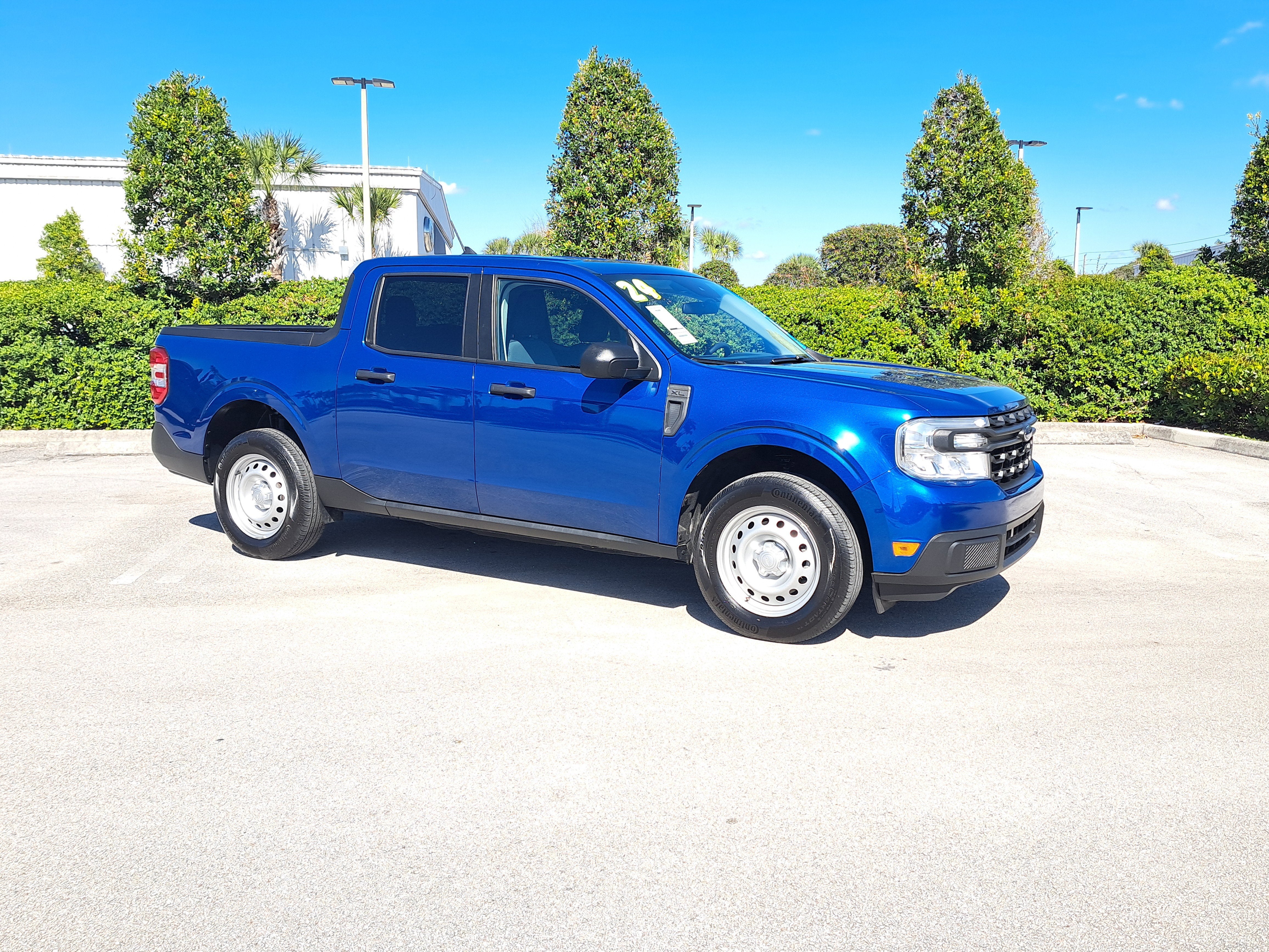 2024 Ford Maverick XL