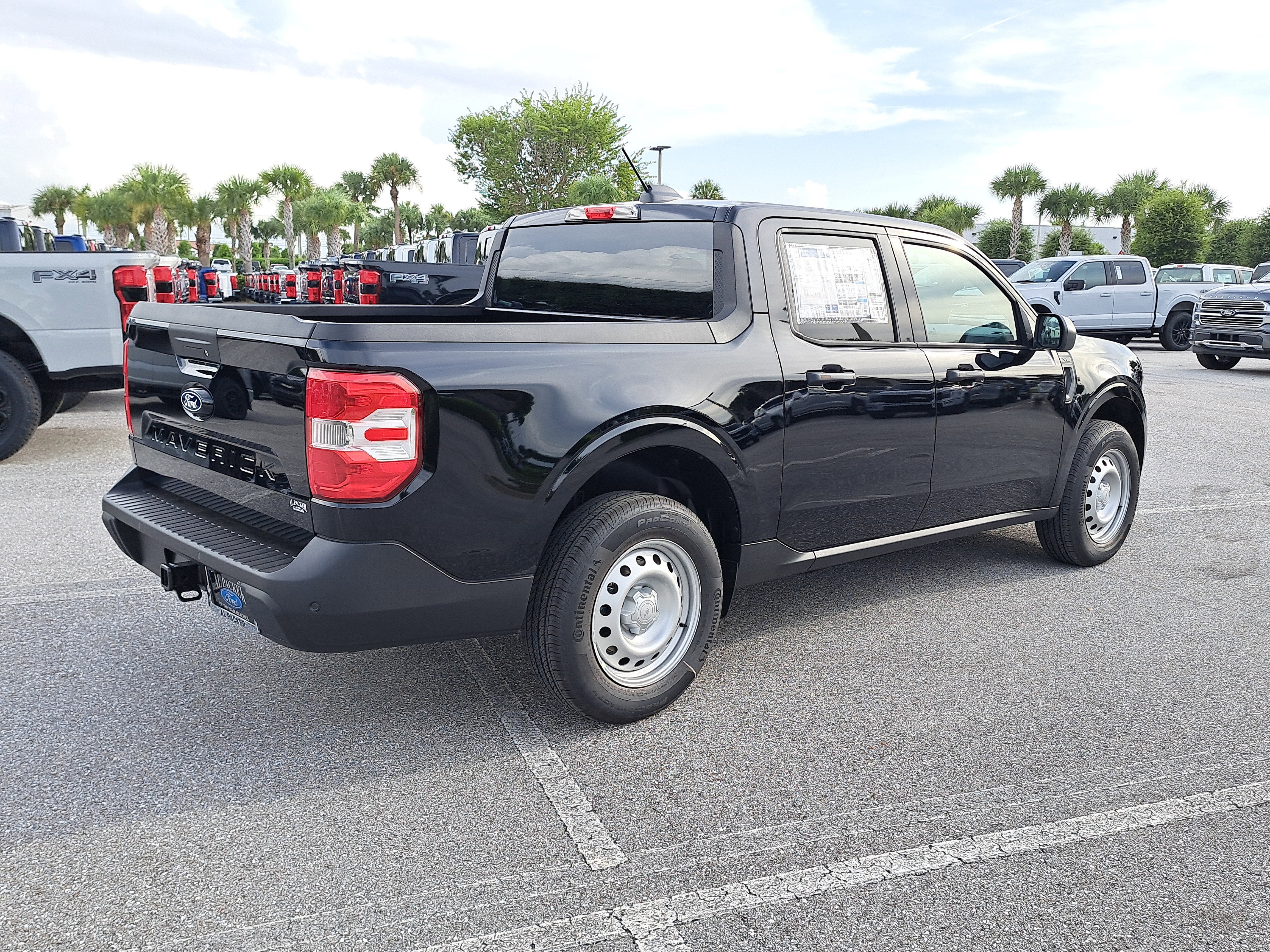 2025 Ford Maverick XL