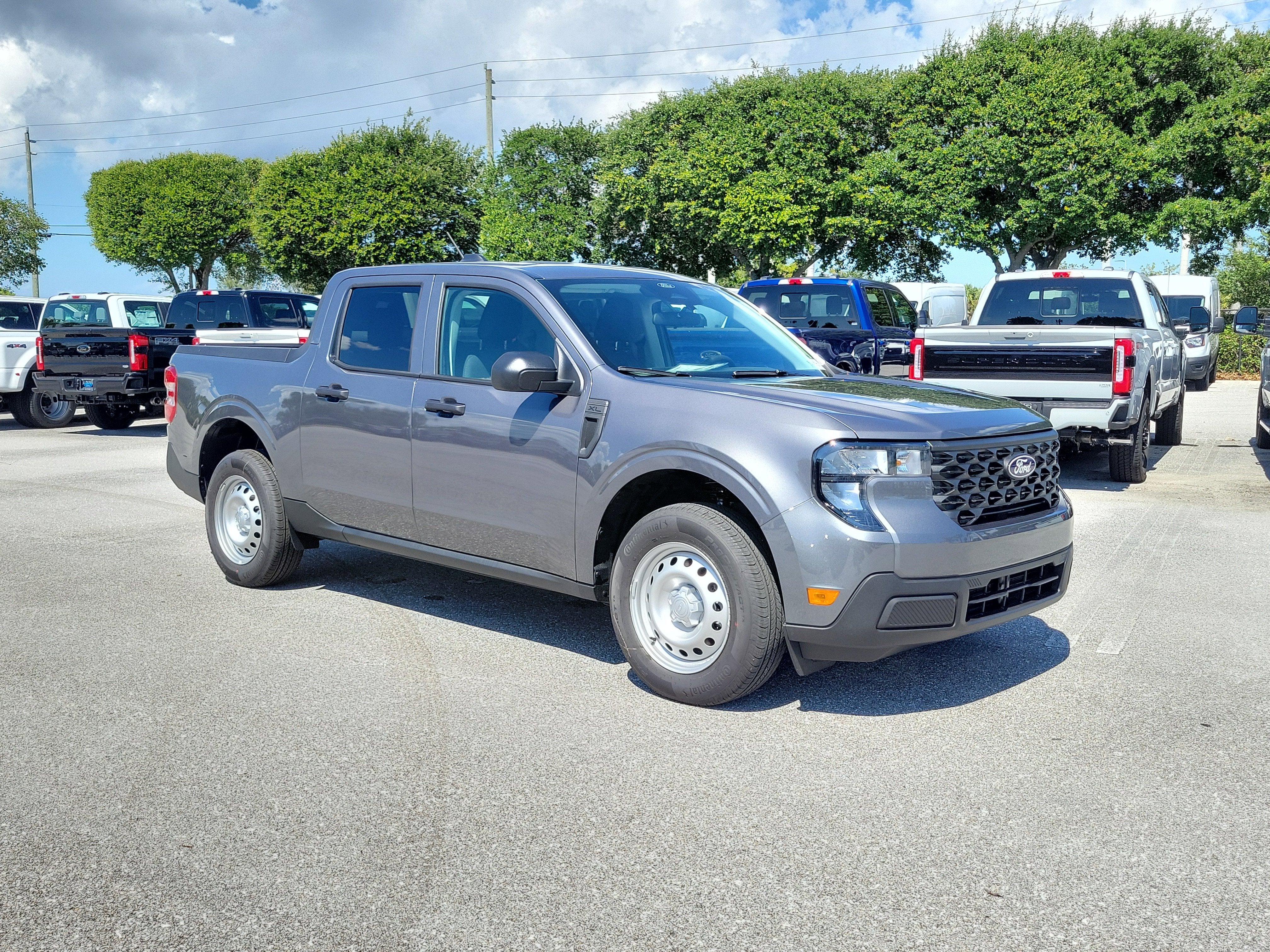2026 Ford Maverick XL