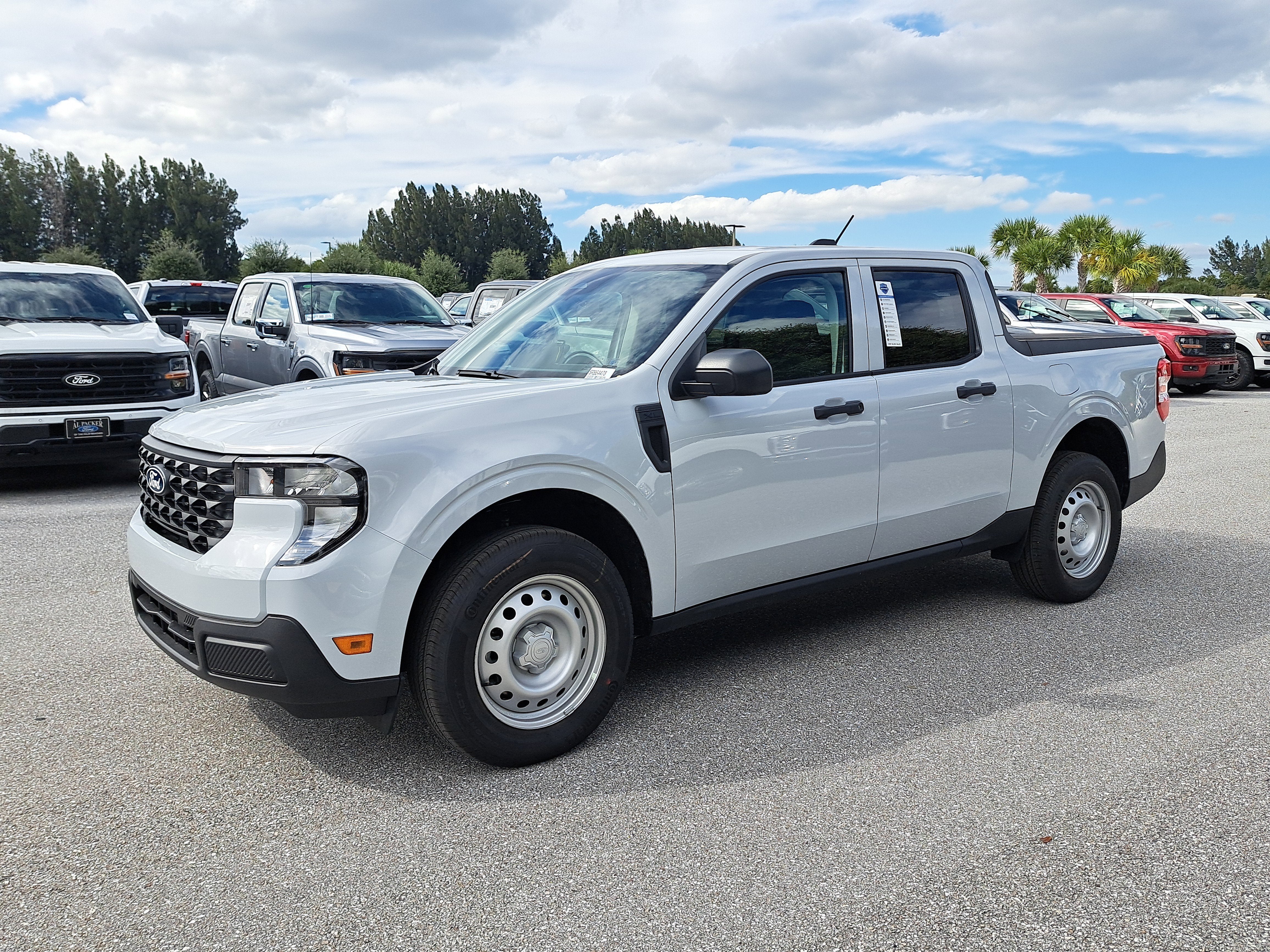 2025 Ford Maverick XL