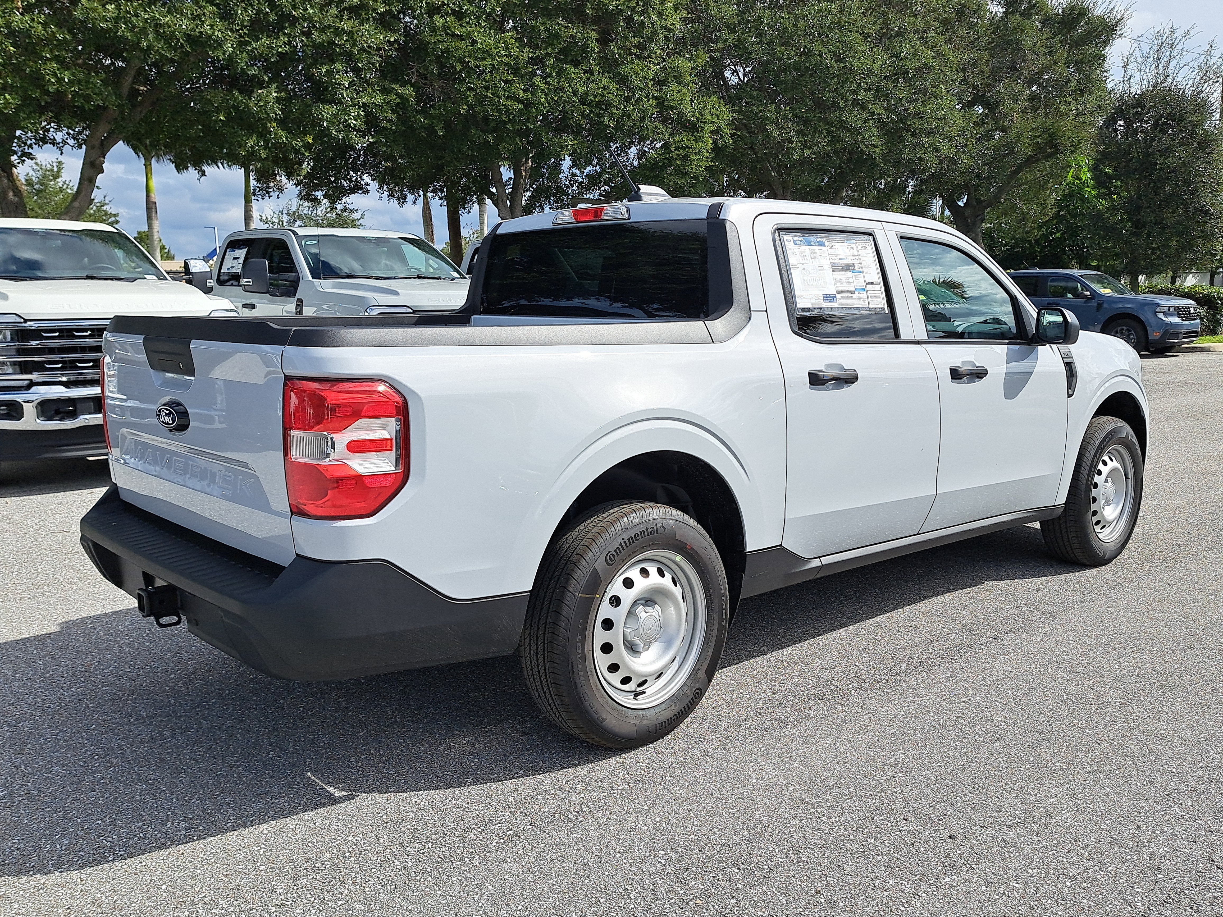 2025 Ford Maverick XL