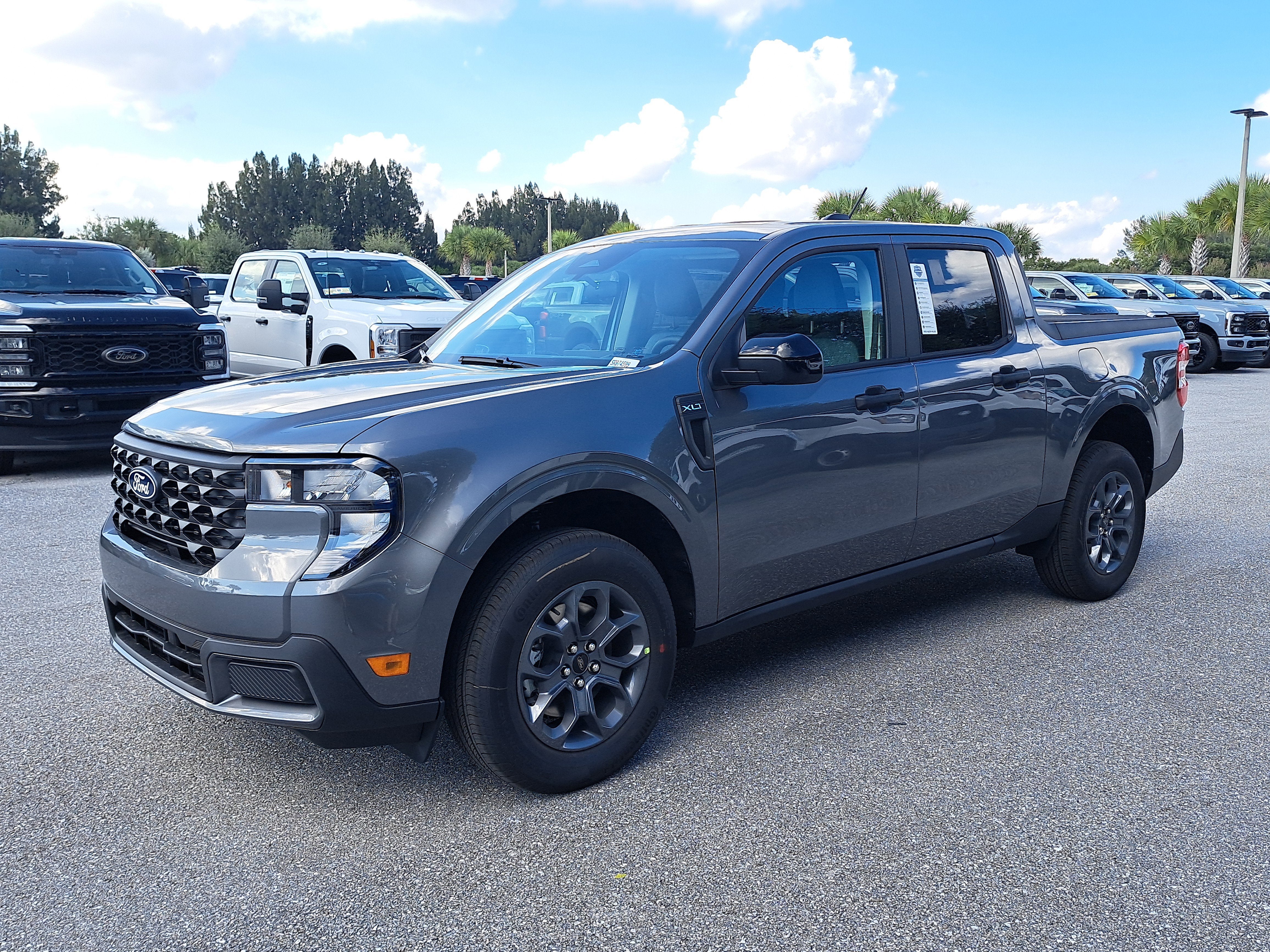 2025 Ford Maverick XLT
