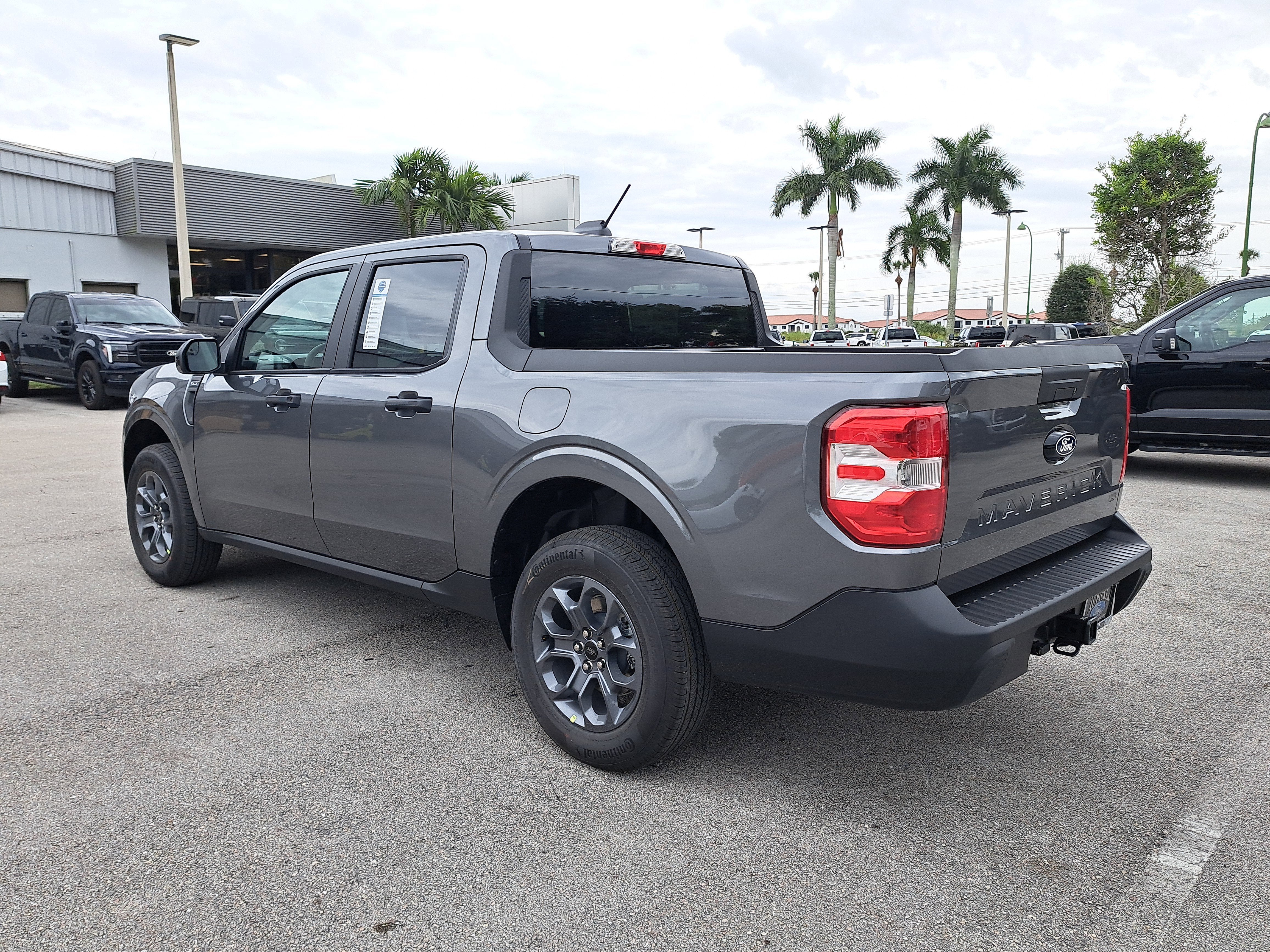 2025 Ford Maverick XLT