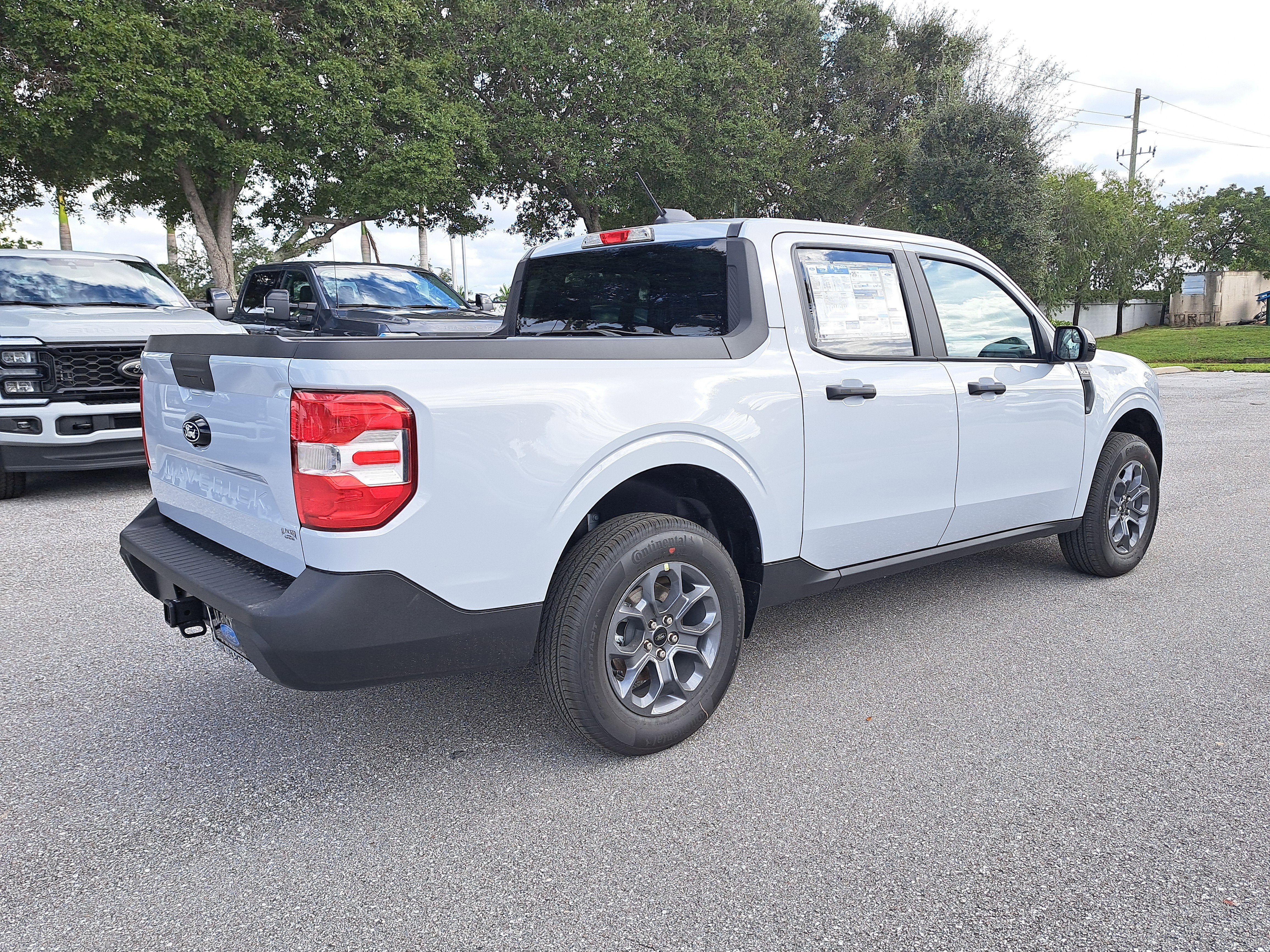 2025 Ford Maverick XLT
