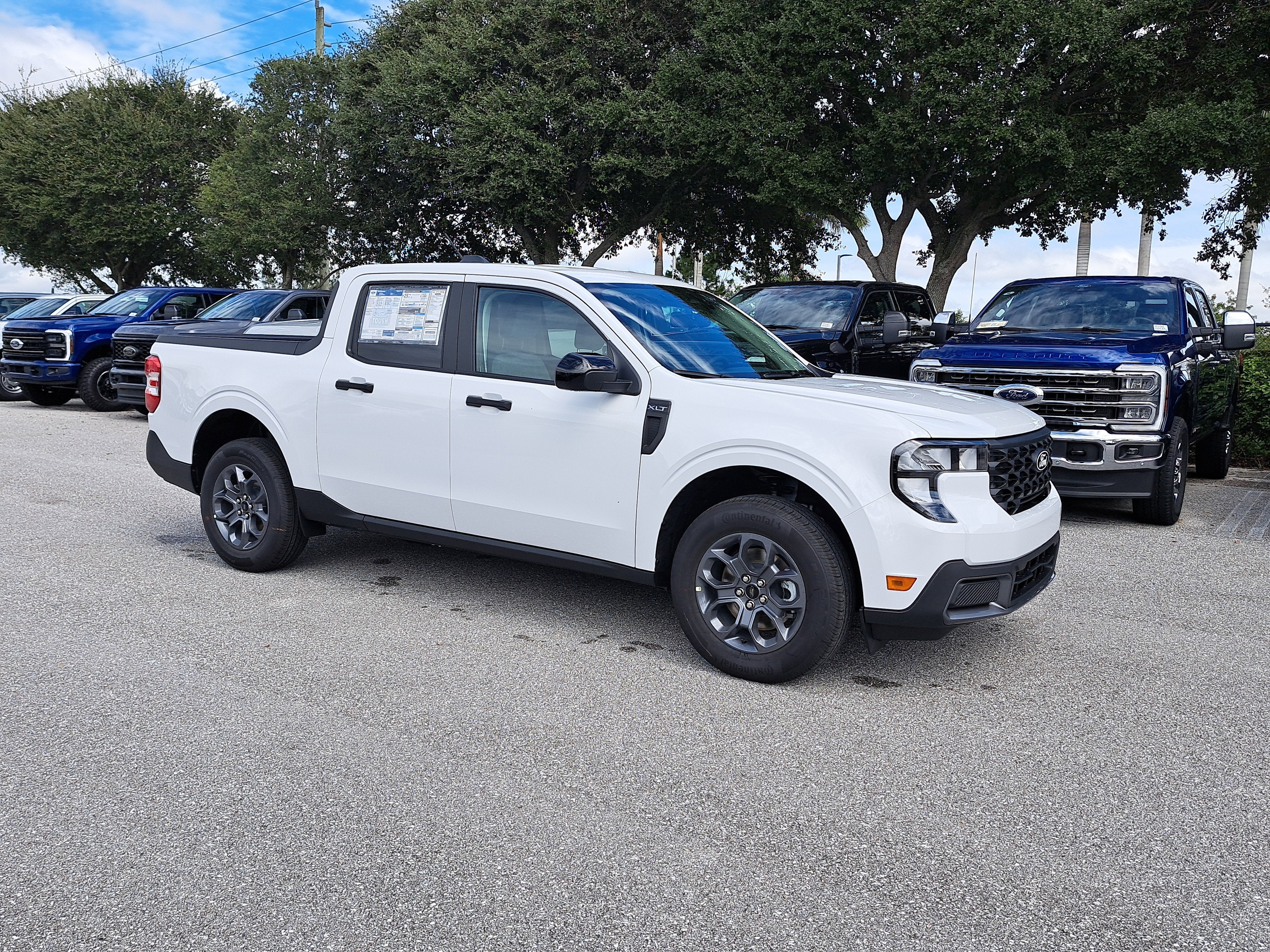 2025 Ford Maverick XLT