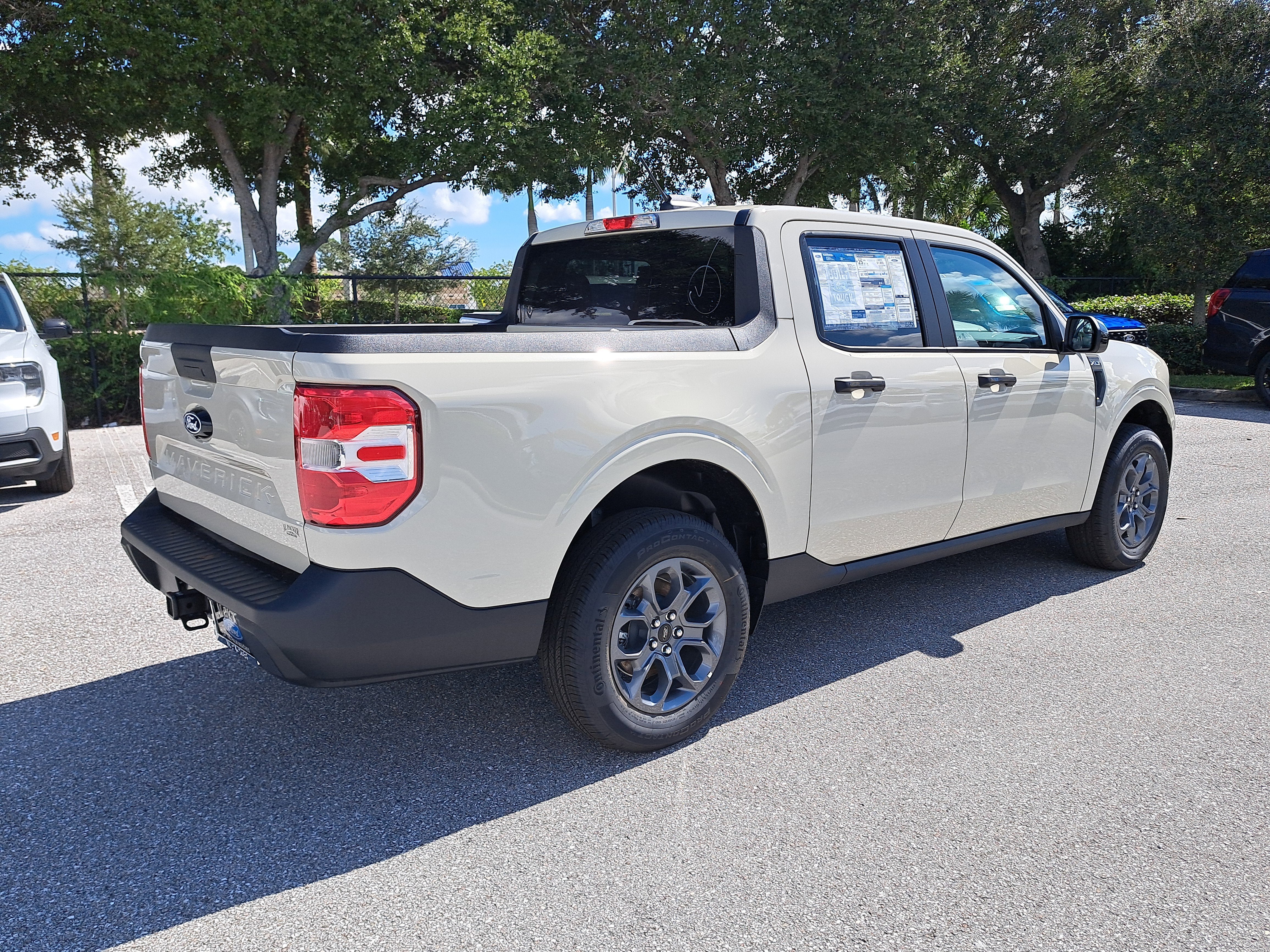 2025 Ford Maverick XLT
