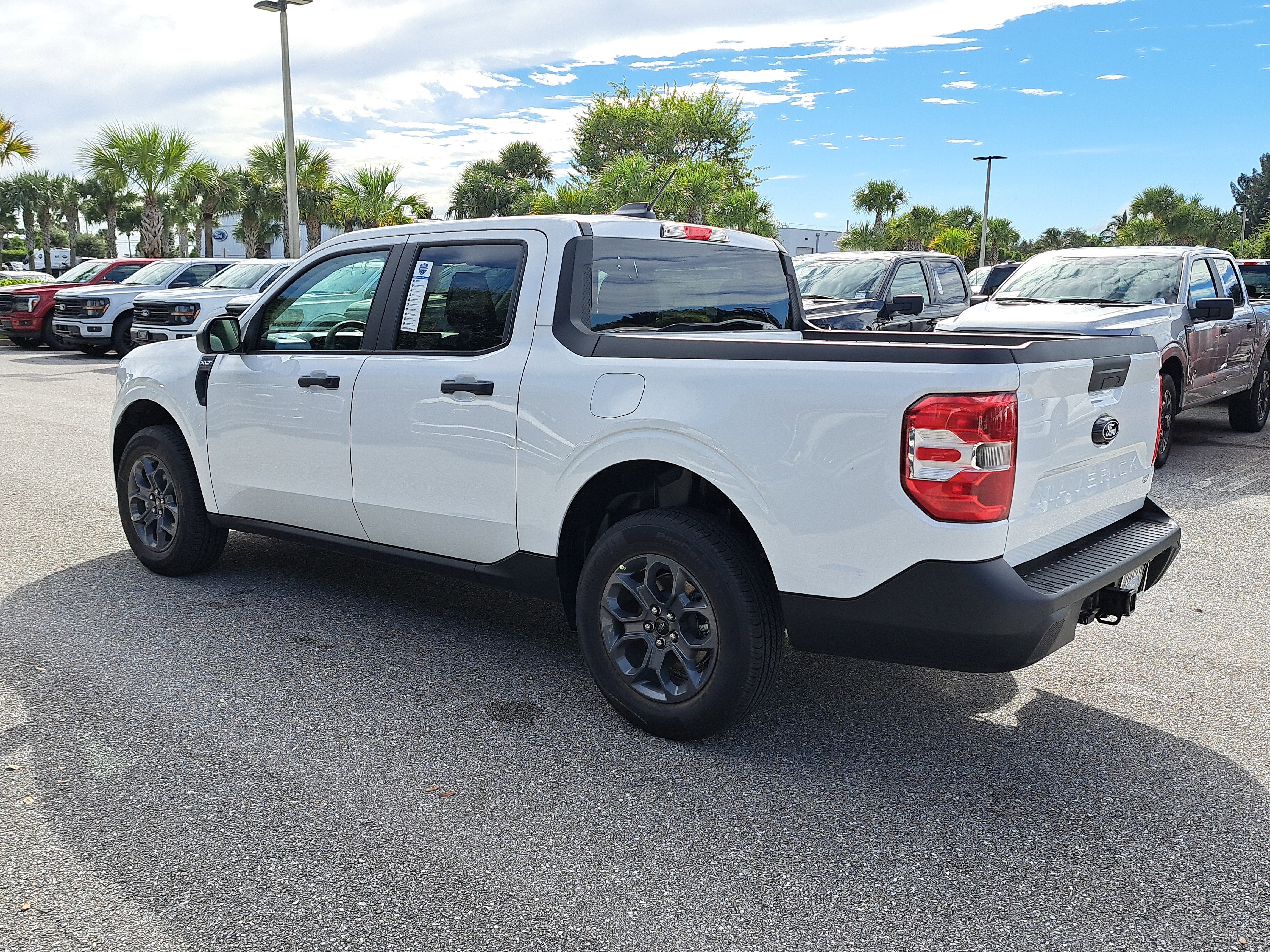 2025 Ford Maverick XLT