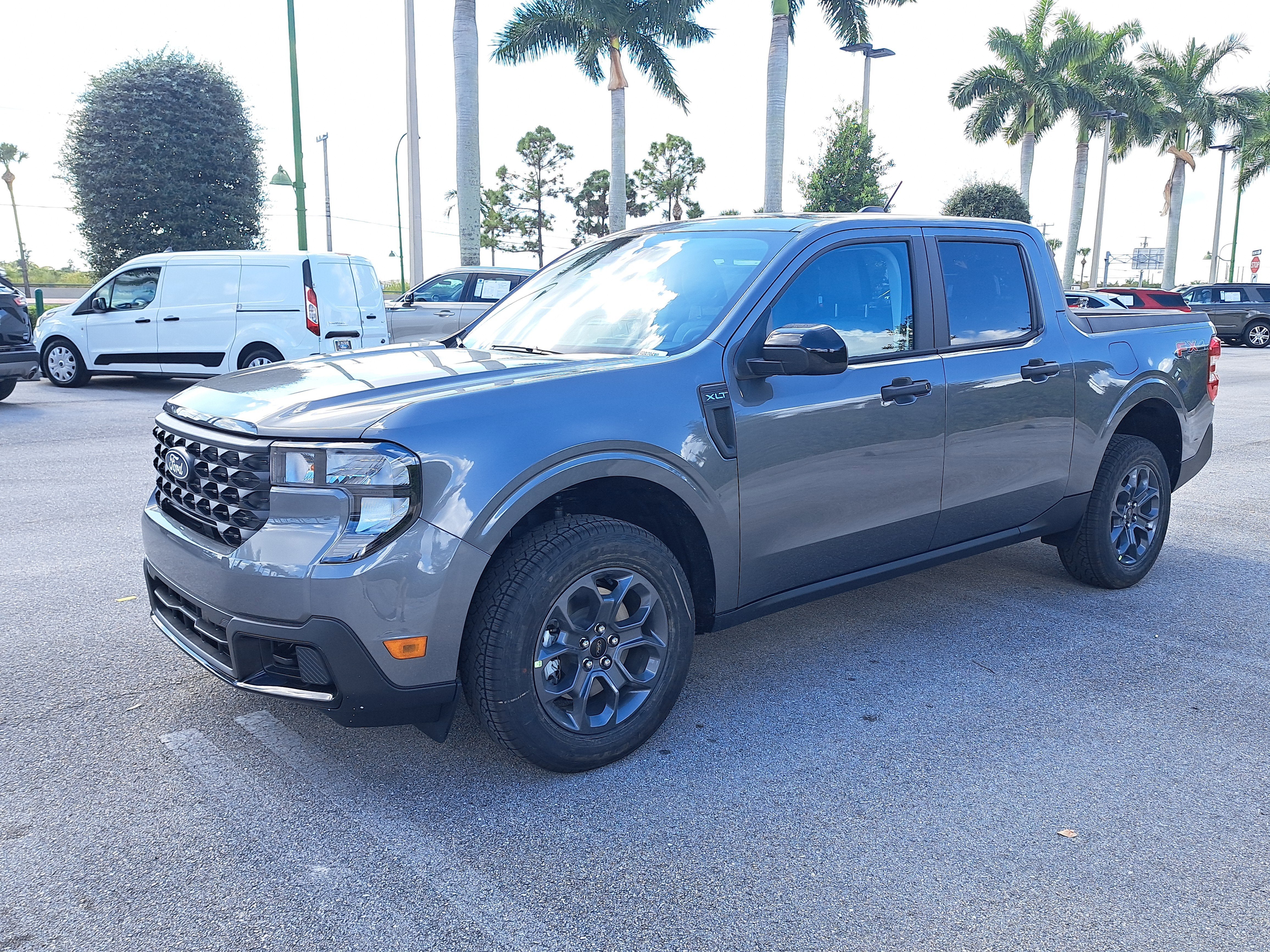 2025 Ford Maverick XLT