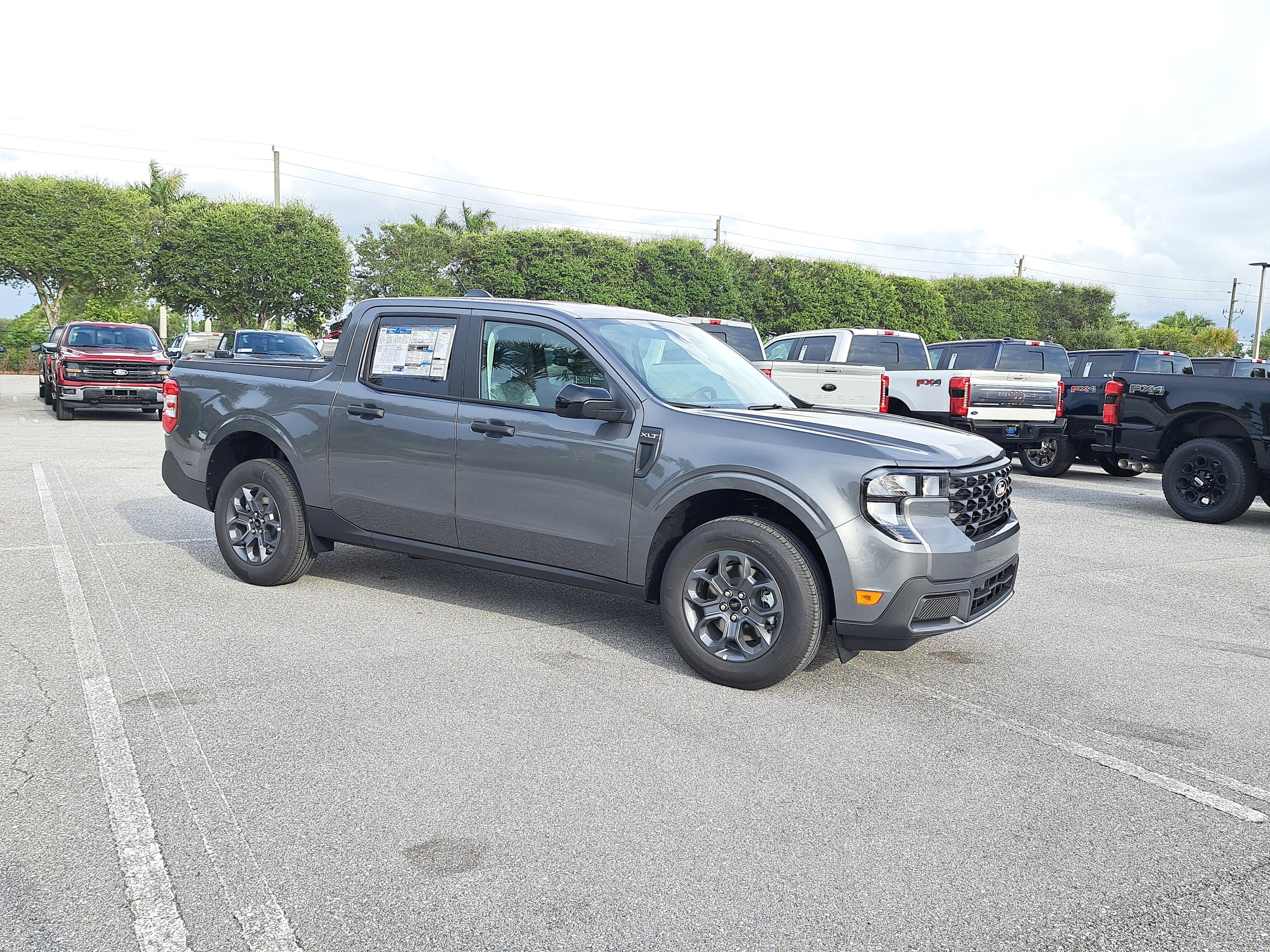 2025 Ford Maverick XLT