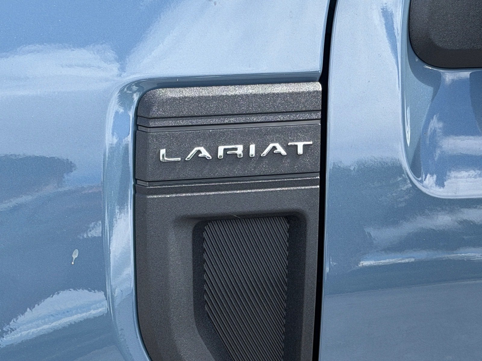 2026 Ford Maverk9ick Lariat