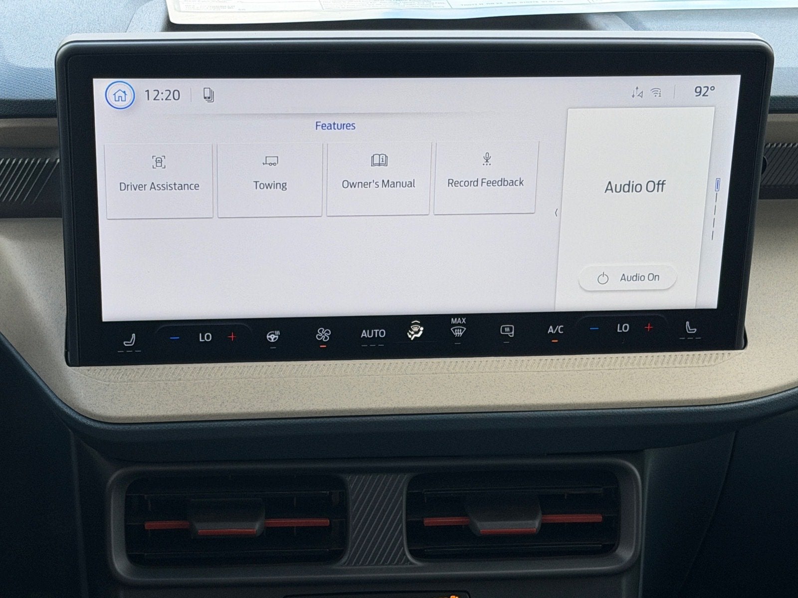 2026 Ford Maverk9ick Lariat