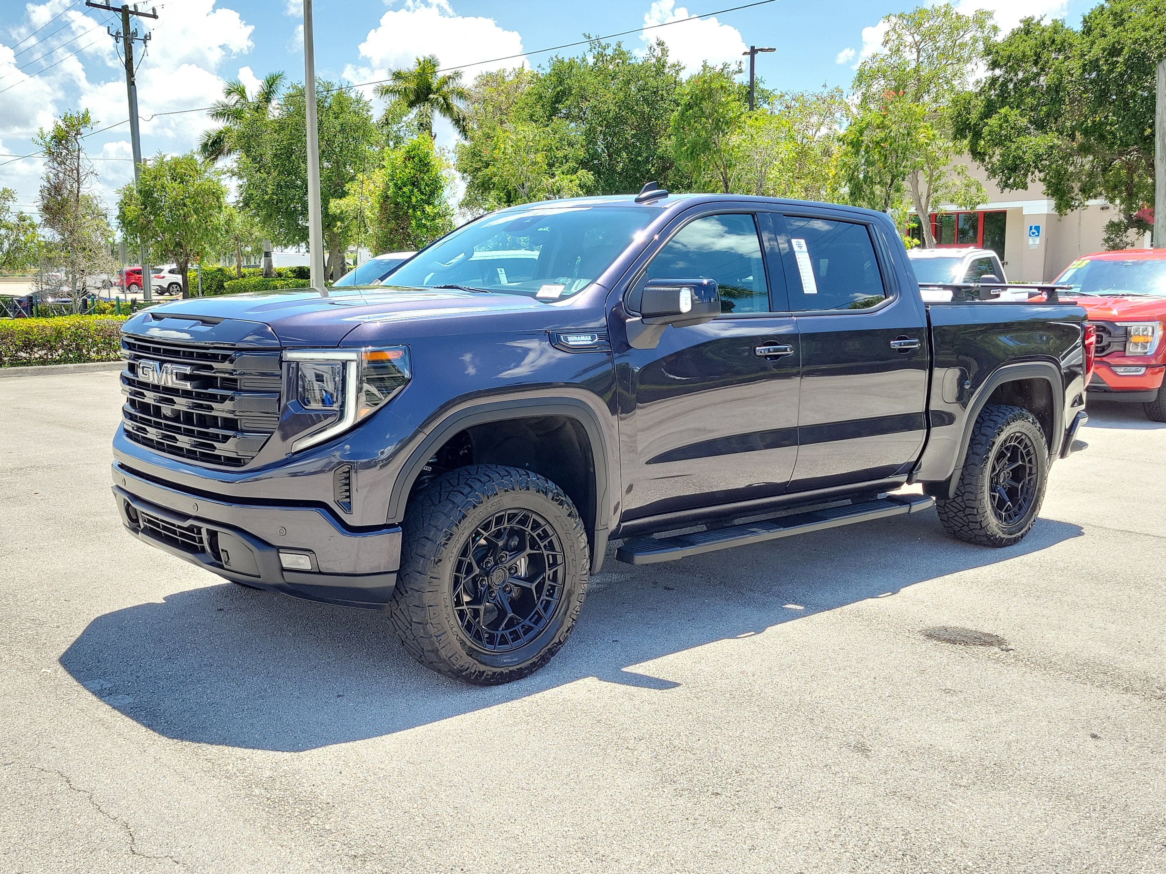2024 GMC Sierra 1500 Elevation