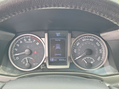 2022 Toyota Tacoma 2WD SR5